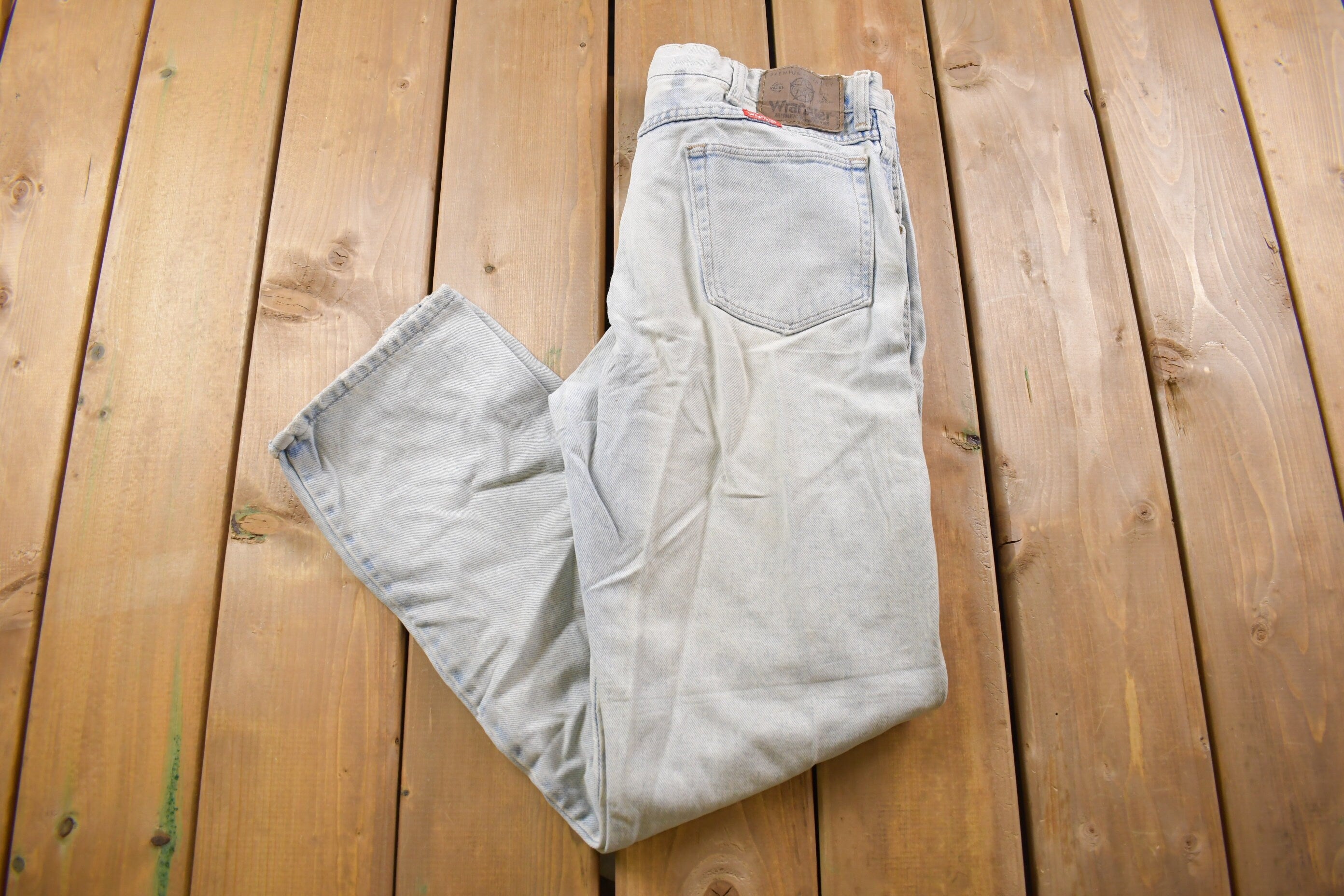 Vintage 1980's Wrangler Faded Light Wash Denim 32 x 28