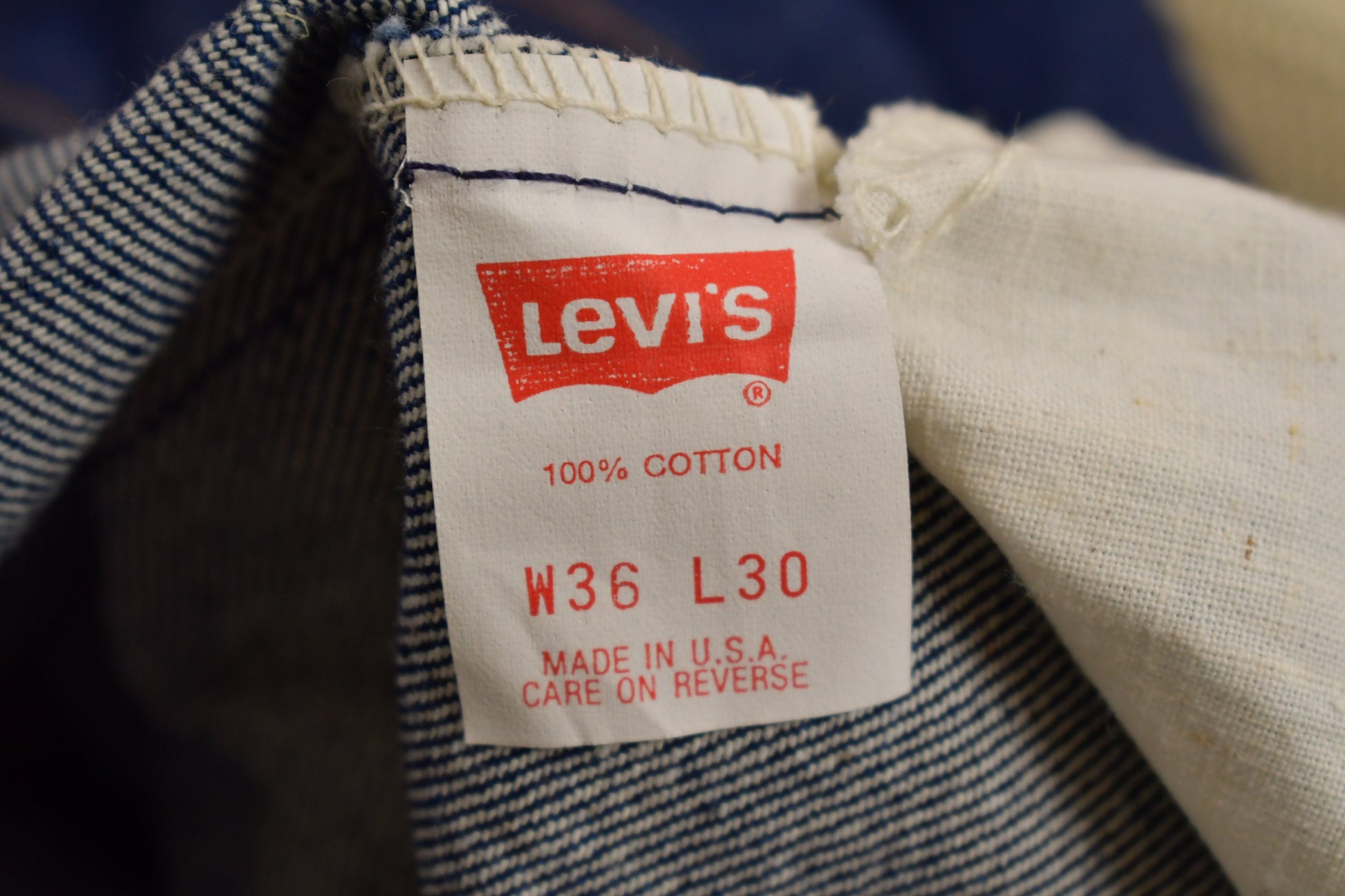 Vintage 1980s Levi's 505 Orange Tab Jeans Size 34 x 31