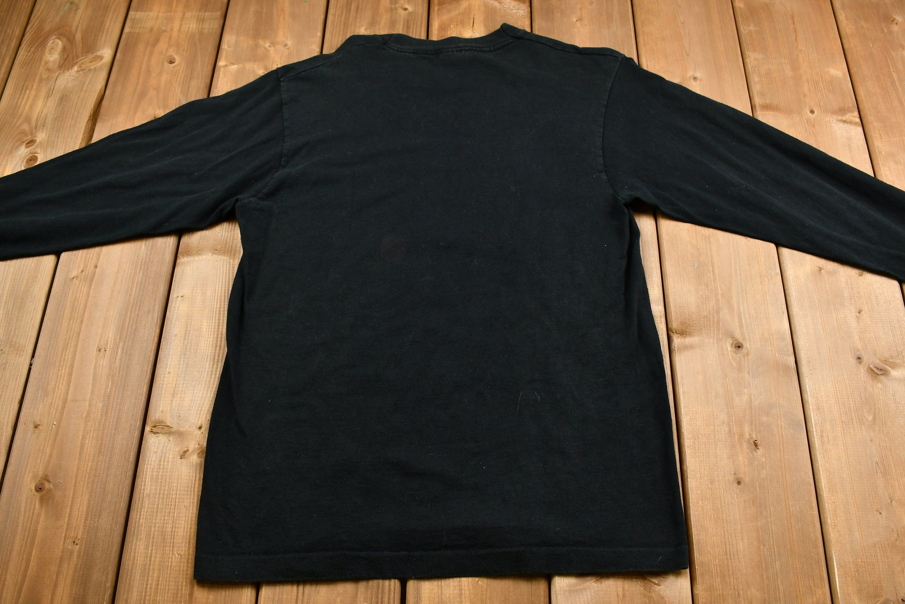 Vintage 1990s Leopard Graphic Long-Sleeve T-Shirt