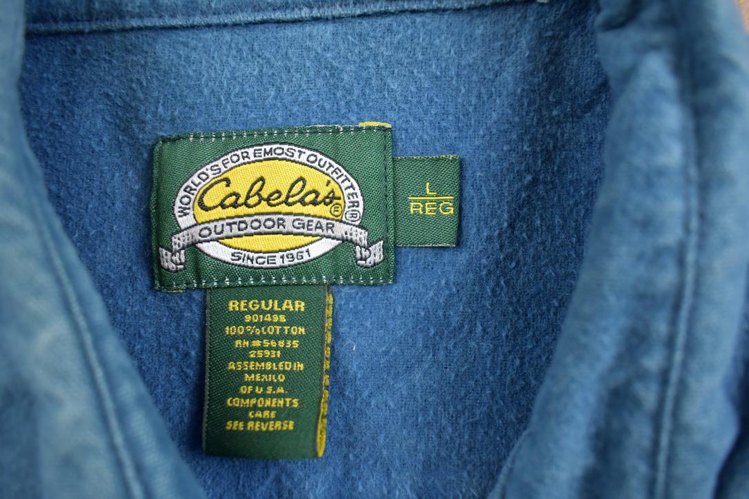 Vintage 1990s Cabelas Embroidered Heavy Button Up Shirt Made In USA