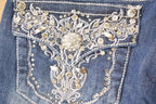 Vintage Deadstock Y2K Grace In LA Bedazzled Bootcut Low Rise Skinny Jeans Women's Size 27 x 32