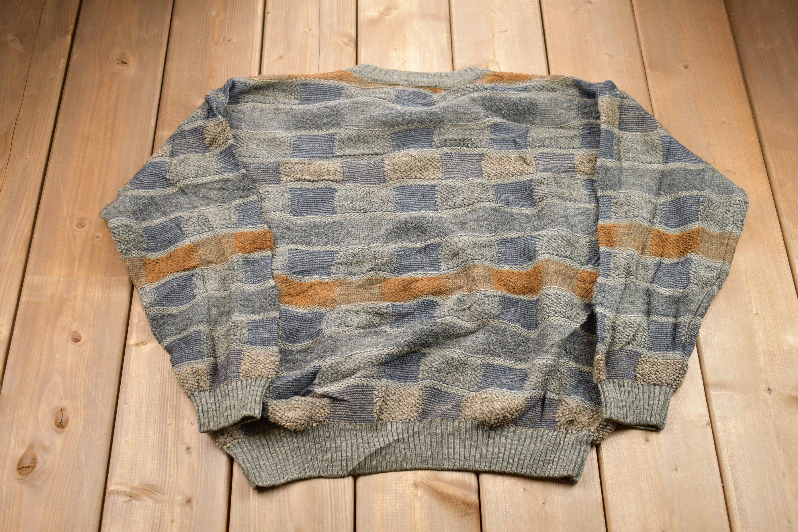 Vintage 1990s Tosani Abstract Knitted Sweater  Vintage 90s Crewneck  Pattern Sweater  Outdoor  Pullover Sweatshirt  Made In Canada