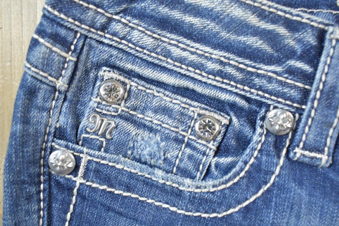 Vintage Y2K Miss Me Bedazzled Low Rise Jeans Size 26x31