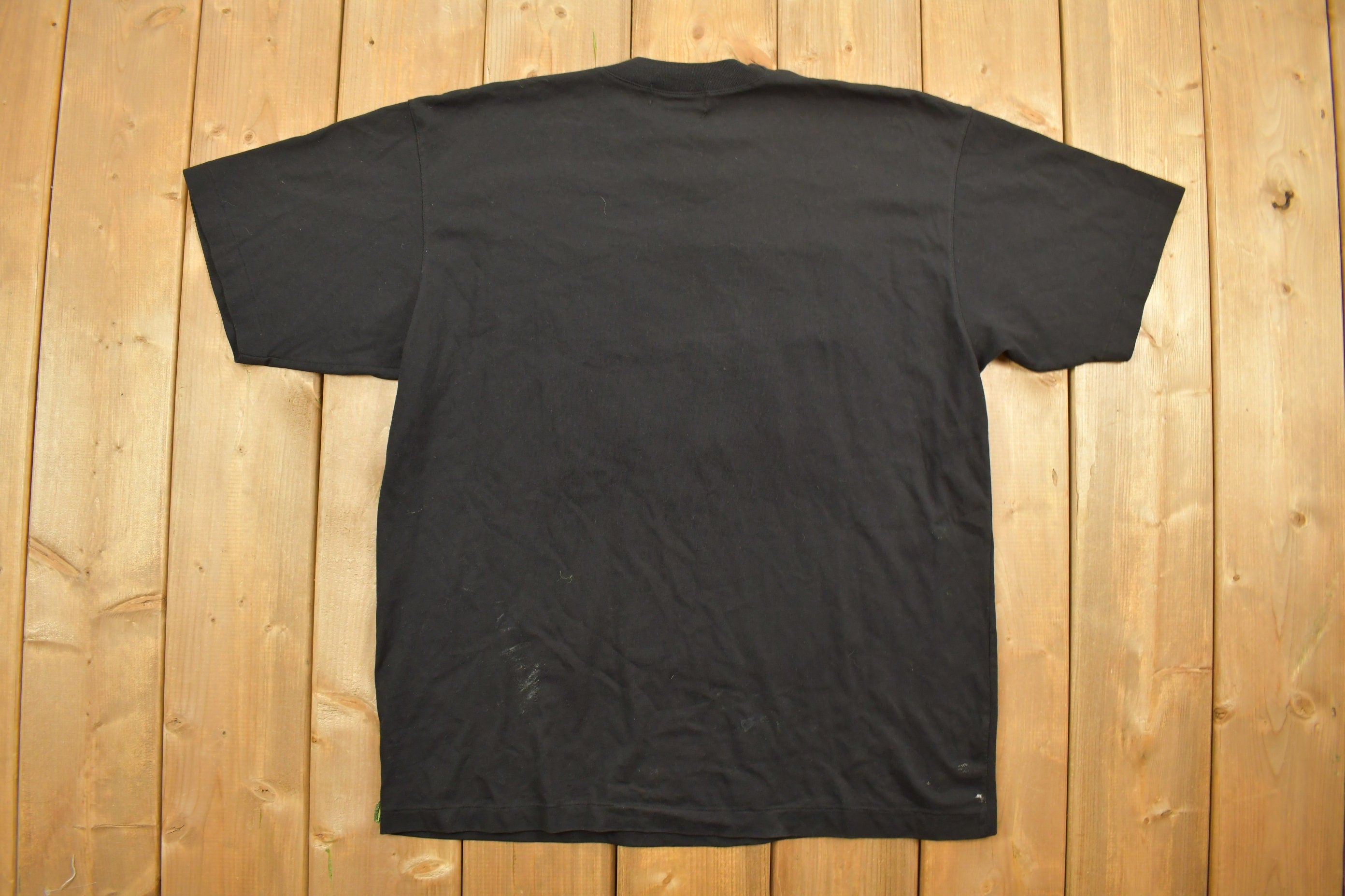 Vintage 1997 Hong Kong Wonders Souvenir T Shirt