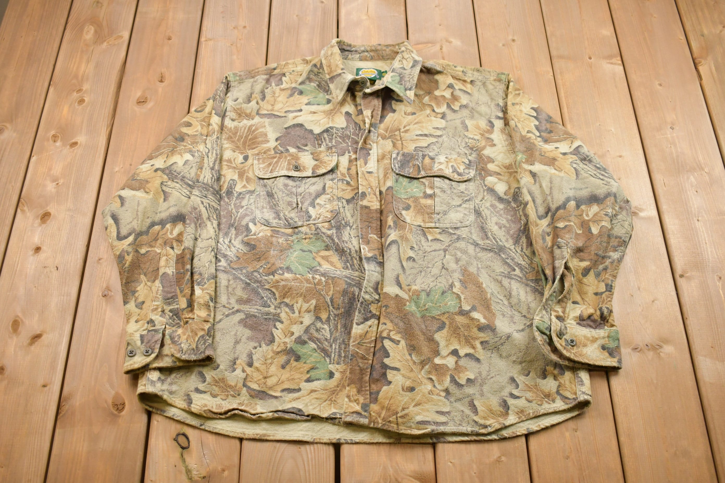 Vintage 1990s Cabela's Tree Camo Button Up Shirt