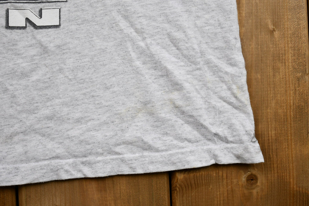 Vintage 1990s Distressed Magnificent Seven Dwarves Graphic T-Shirt