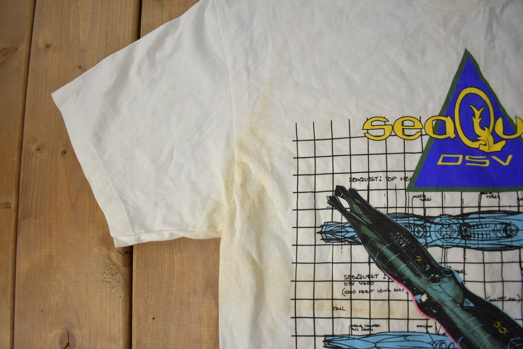 Vintage 1990s Sea Quest DSV Single Stitch TV Promo Graphic T Shirt Size L *Stains*