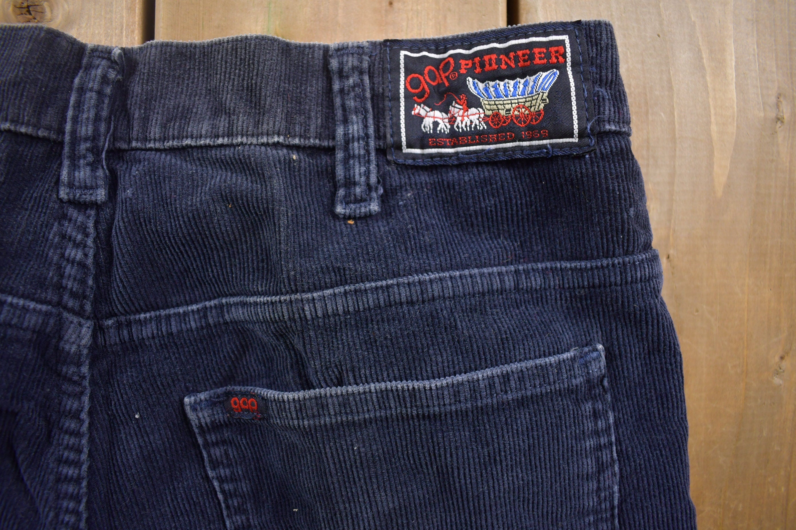 Vintage 1970s Gap Pioneer Navy Blue Corduroy Trousers Size 30 x 28