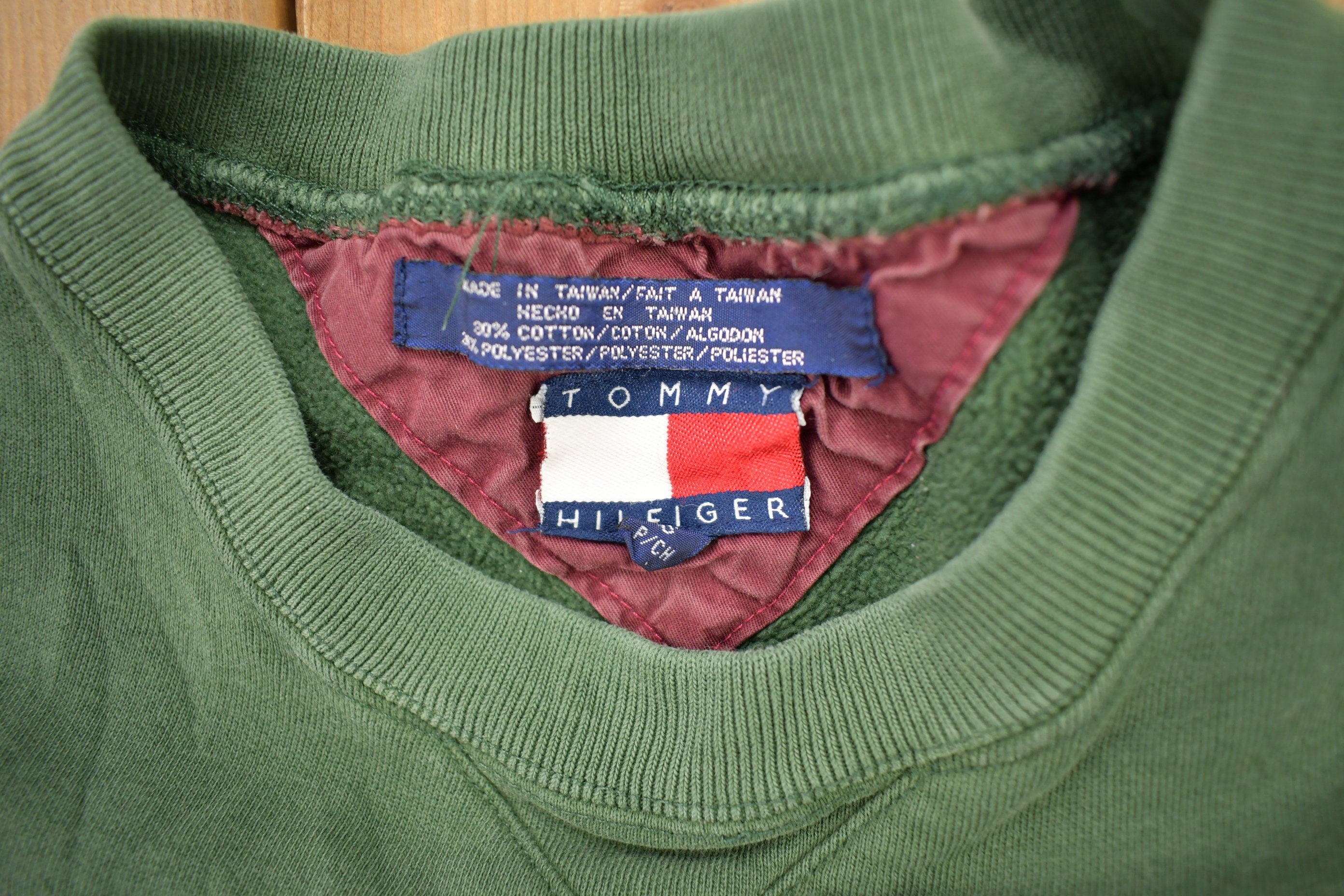 Vintage 1990s Tommy Hilfiger Embroidered Crewneck Sweatshirt