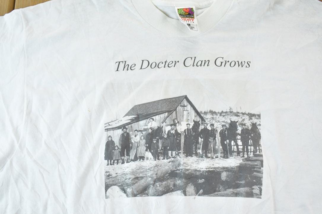 Vintage 1990s The Docter Clan Grows Single Stitch Family T-Shirt