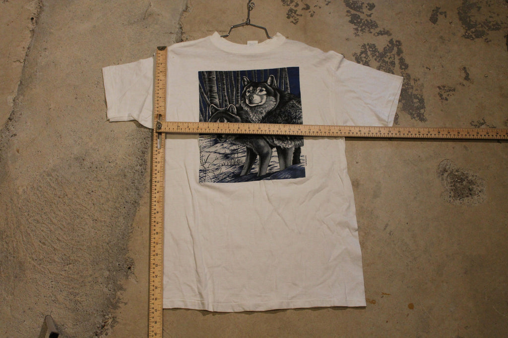 Vintage 1990s Wolf Theme T Shirt