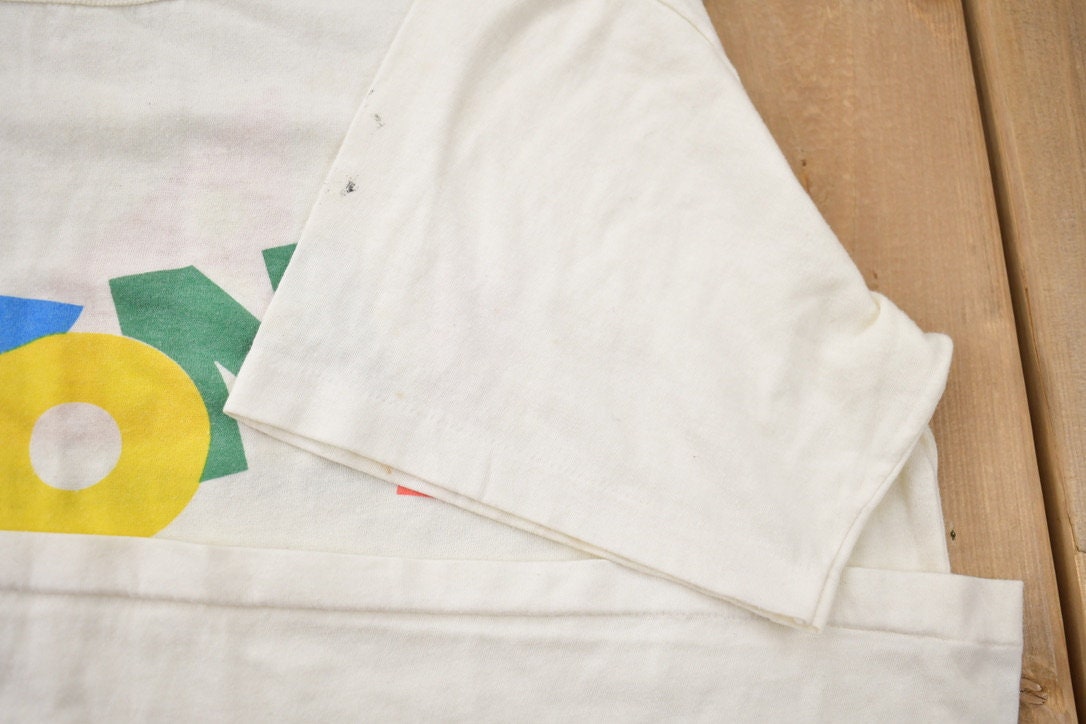 Vintage 1980s Ontario Lottery Corporation I Won Graphic T-Shirt