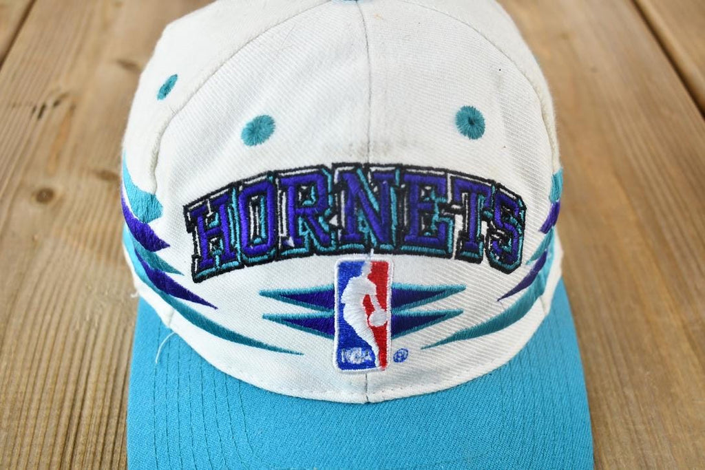 Vintage 1990s Charlotte Hornets NBA Logo Athletic Diamond Snap Back Hat