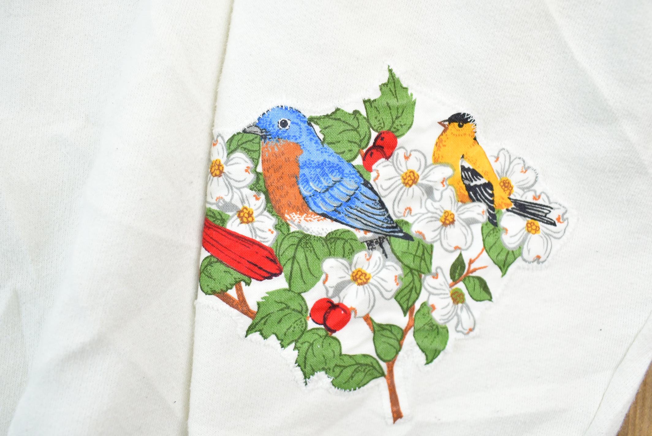 Vintage 1990s Multi Bird All Over Print Embroidered Crewneck Sweater