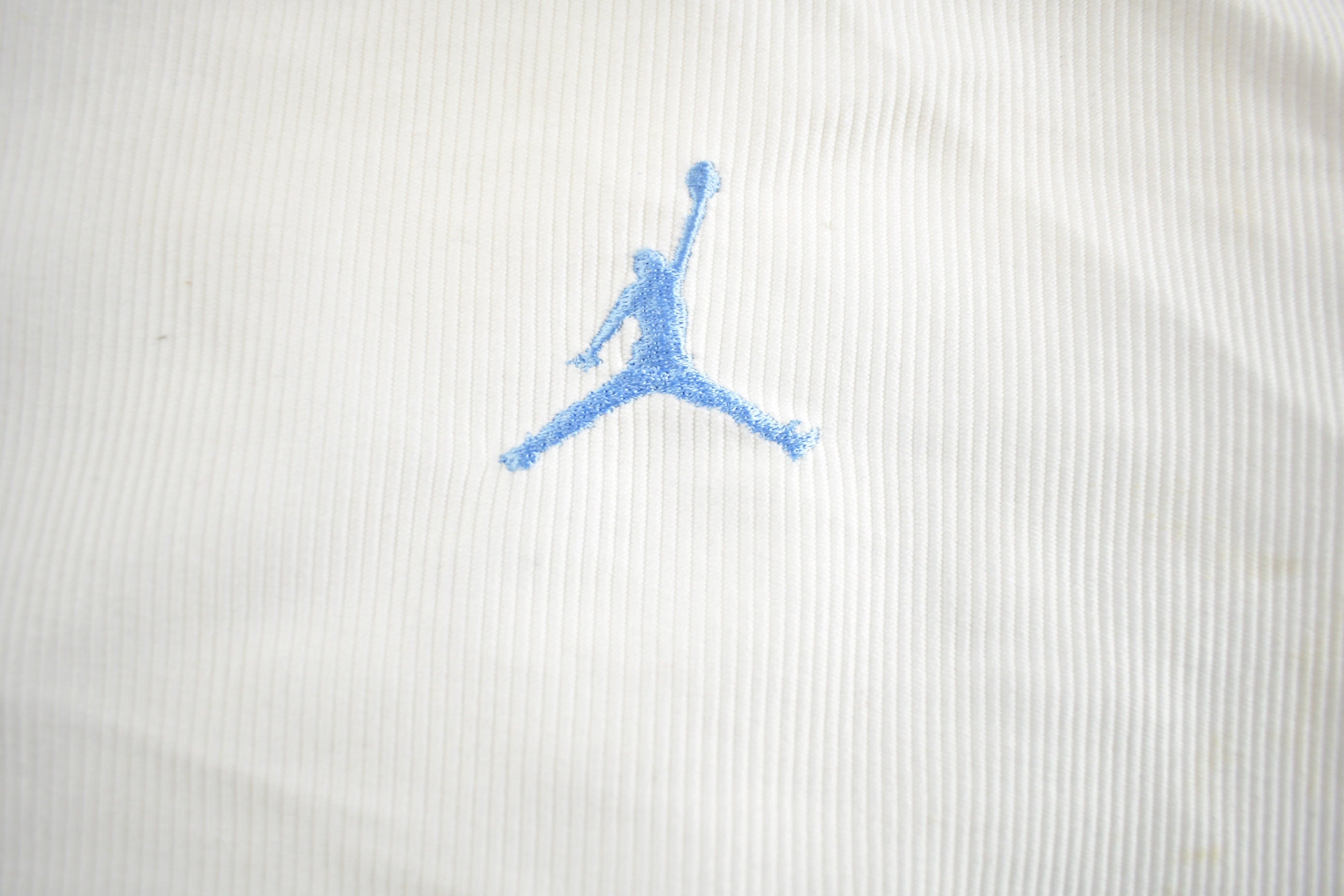 Vintage 2000s Embroidered Jordan Embroidered Basketball Jersey
