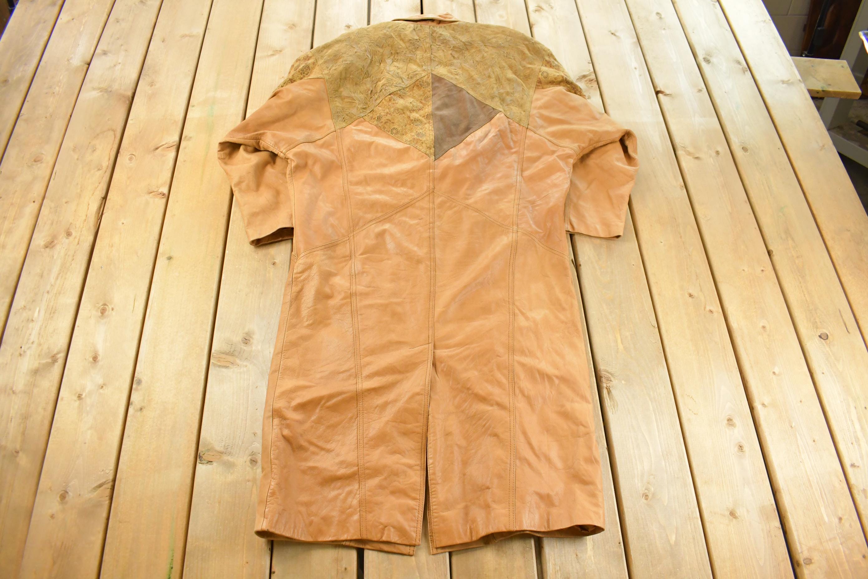 Vintage 1990s Maggie Lawrence Leather Trench Coat Women's Large