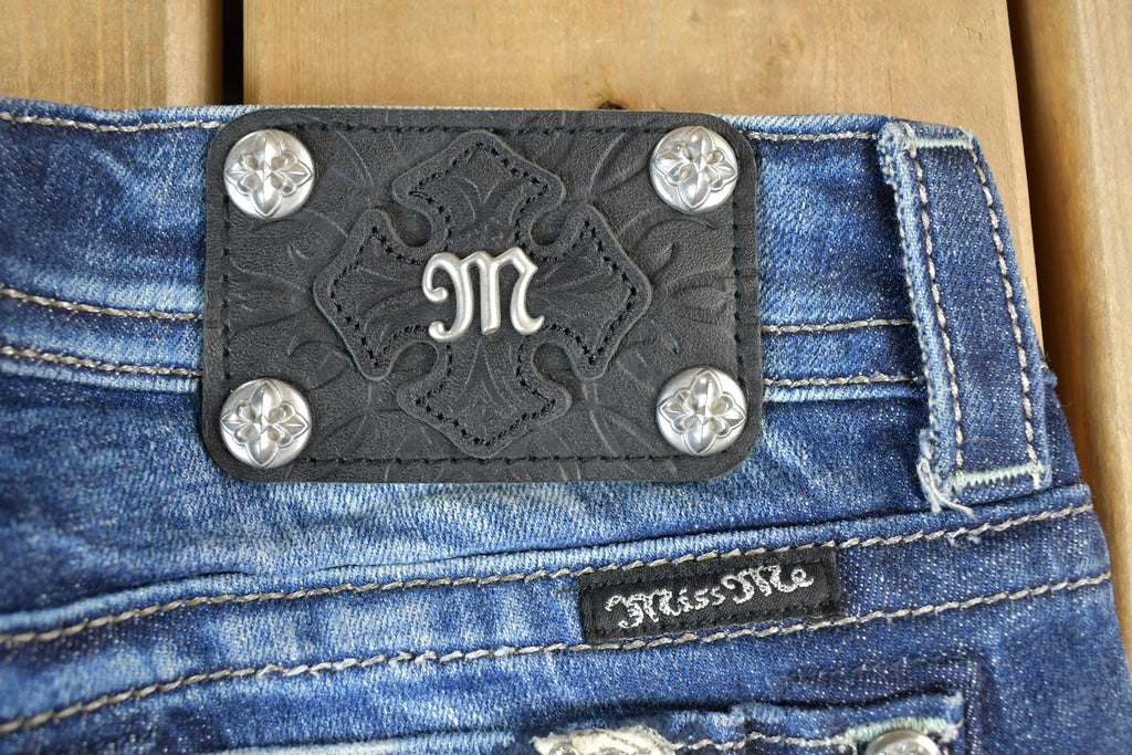 Vintage Y2K Miss Me Bedazzled Low Rise Jeans Size 26x31