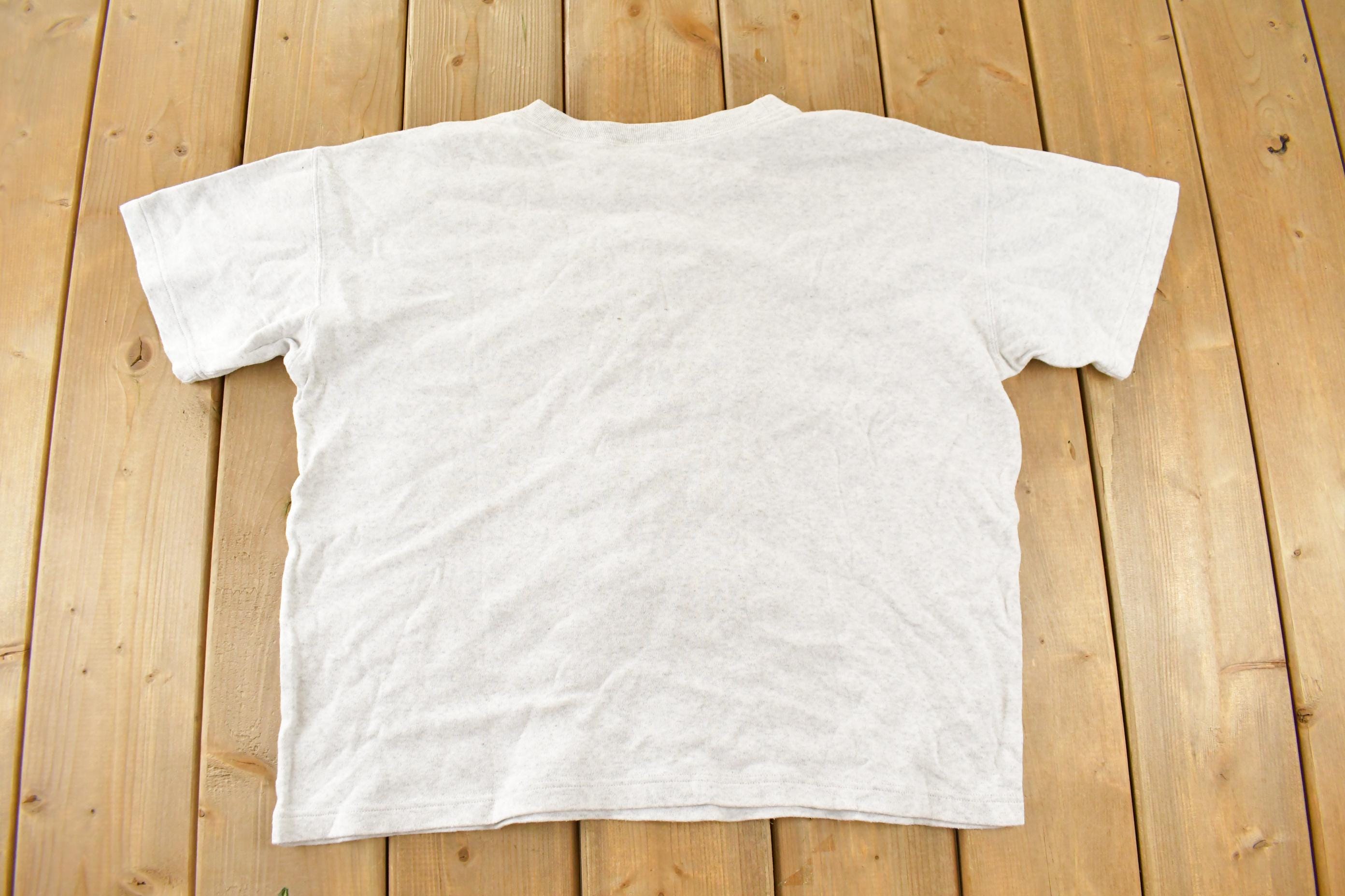 Vintage 1990s Fishing Adrienne Vittadini T-Shirt Men's Medium