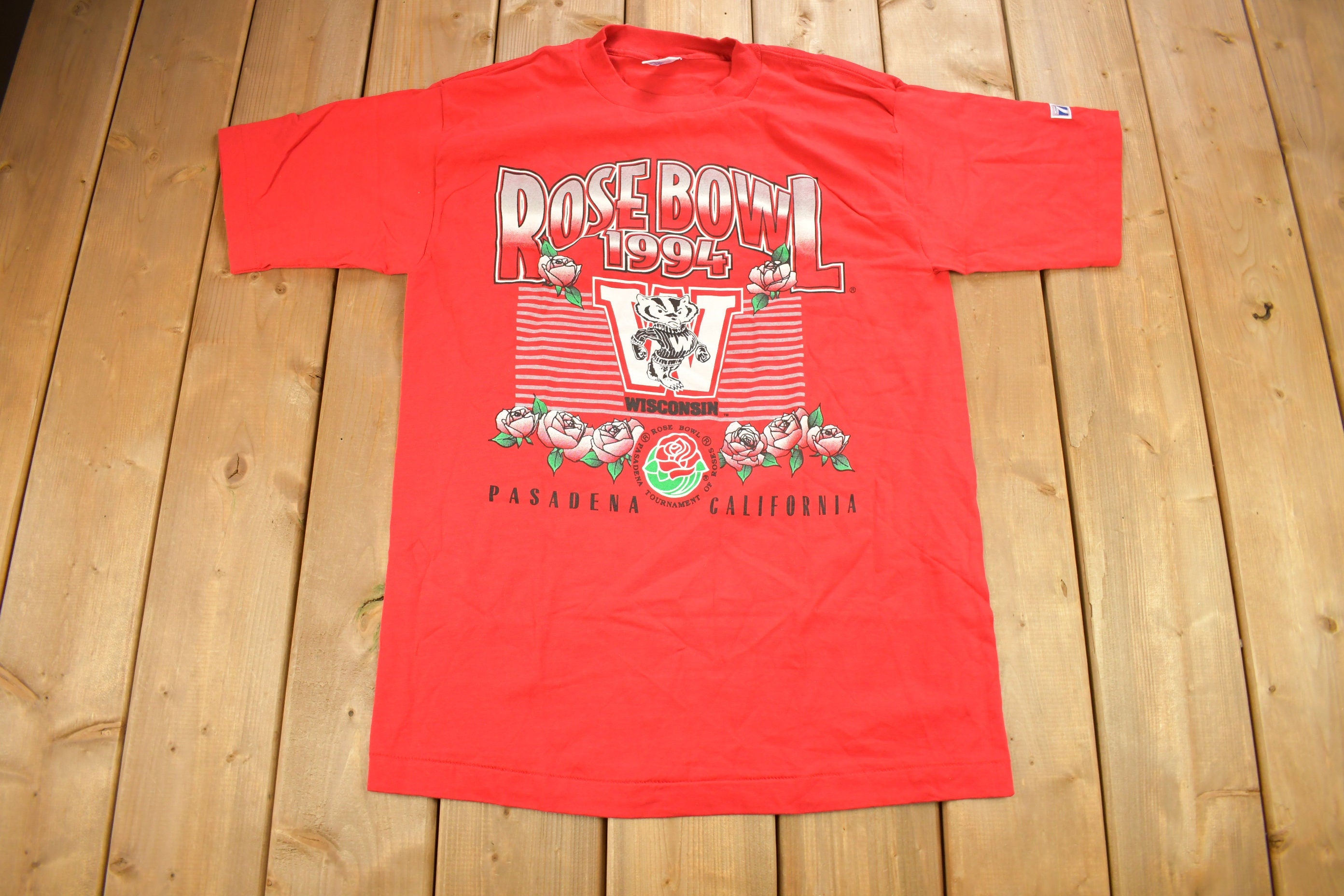 Vintage 1994 University Of Wisconsin Badgers Collegiate Rose Bowl T-Shirt