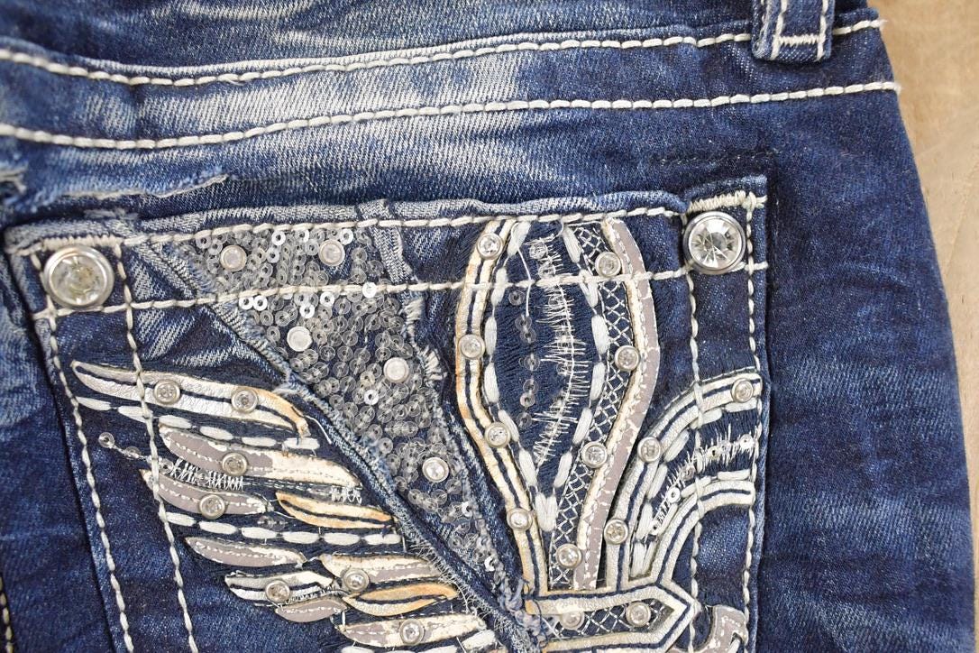 Vintage Deadstock Y2K Miss Me Bedazzled Low Rise Jeans Women's Size 26x31