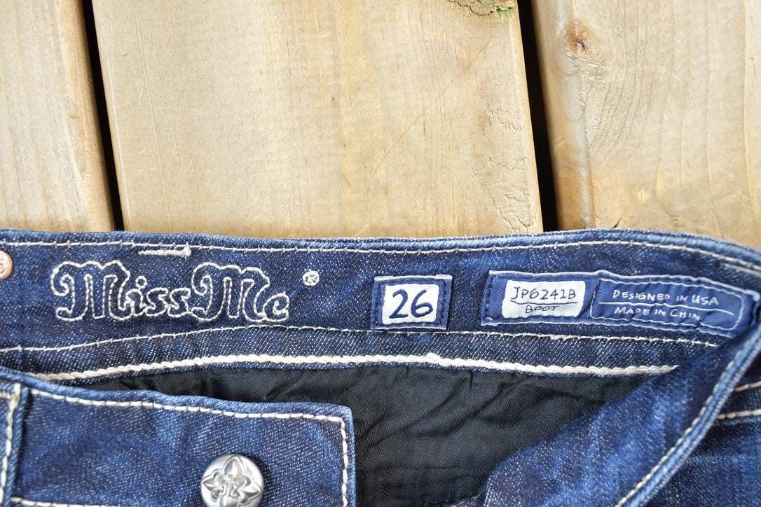Vintage Y2K Miss Me Bedazzled Low Rise Jeans Size 26x31