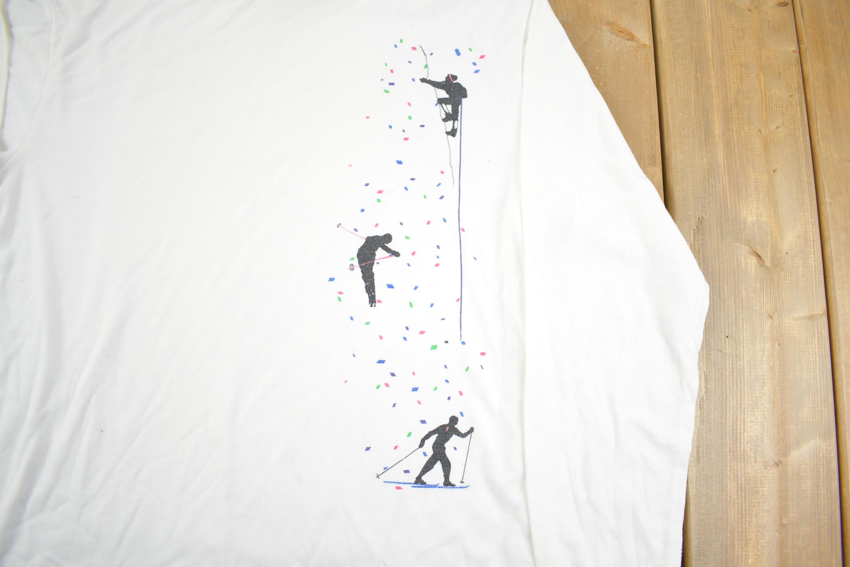 Vintage 1990s Igloo Winter Sports Turtle Neck