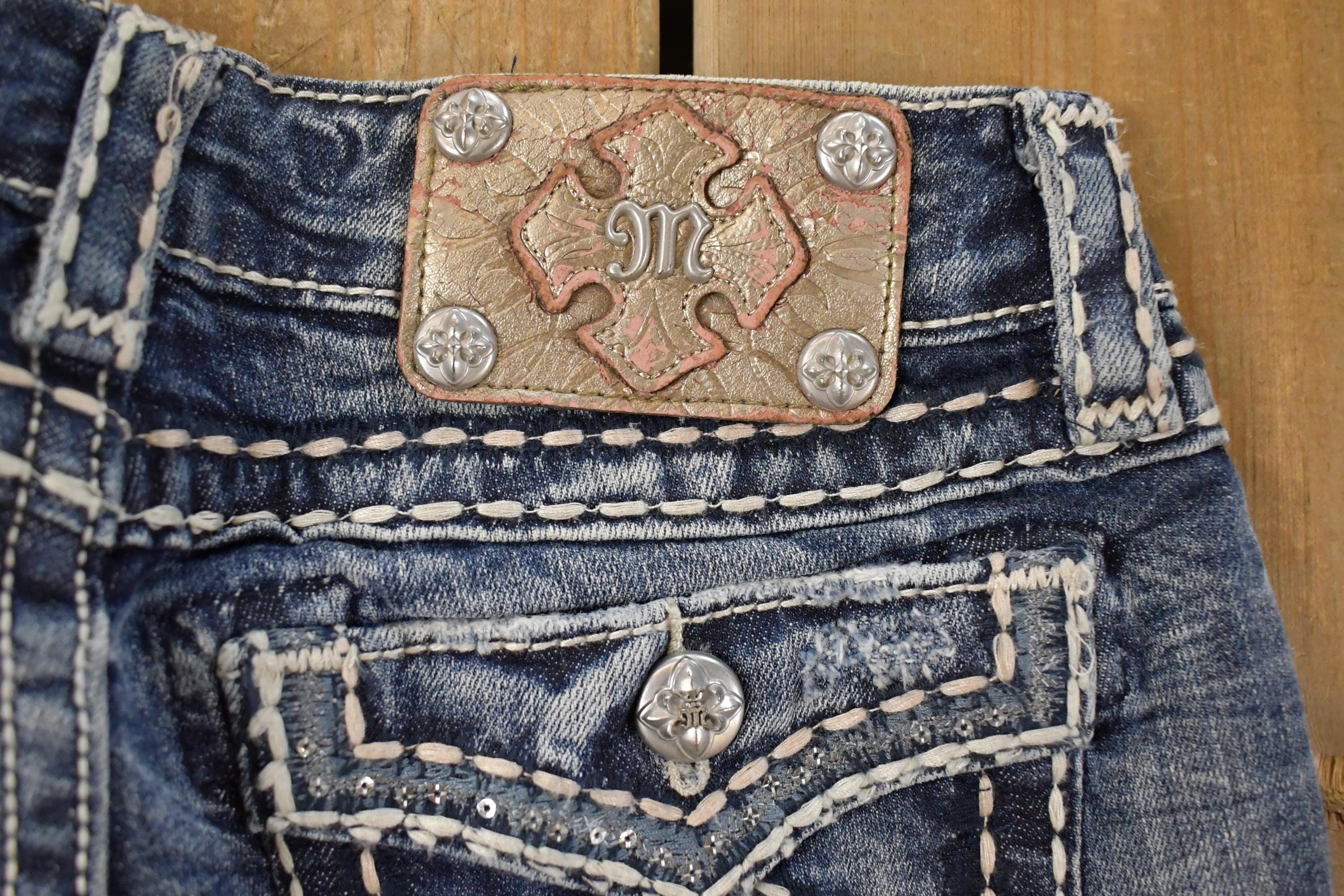Vintage Deadstock Y2K Miss Me Bedazzled Low Rise Jeans Women's Size 26x31
