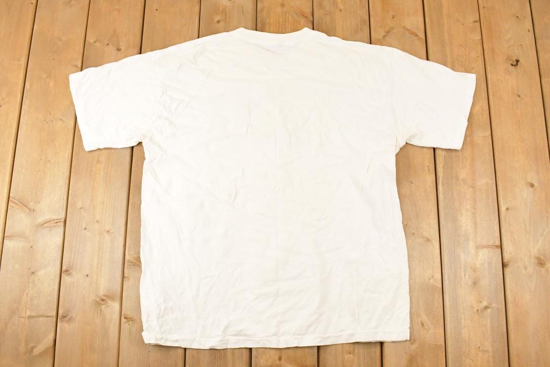 Vintage 1990s Skatin By Souvenir Skateboarding Dog T-Shirt Men's L