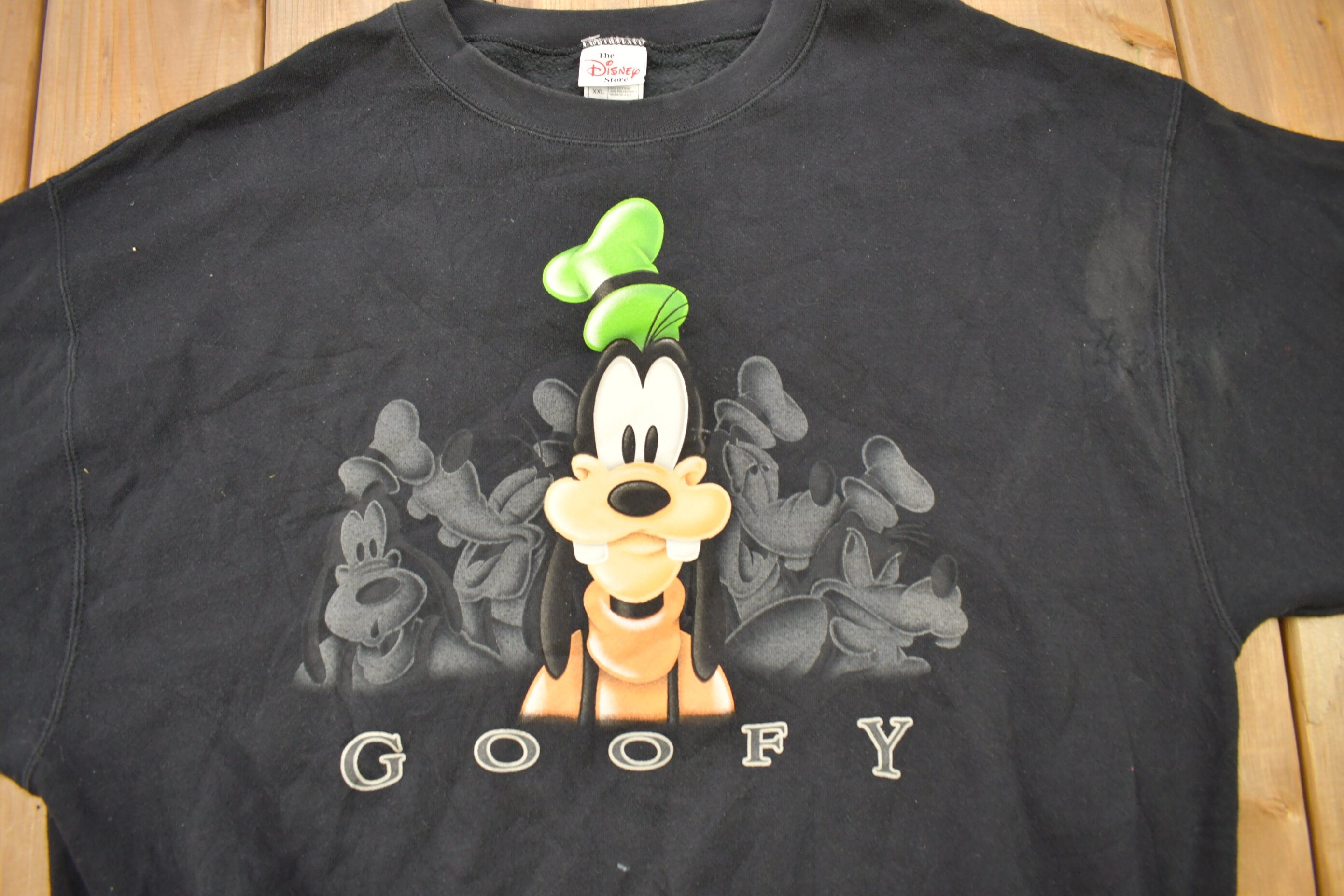 Vintage 1990s Goofy Graphic Disney Designs Crewneck
