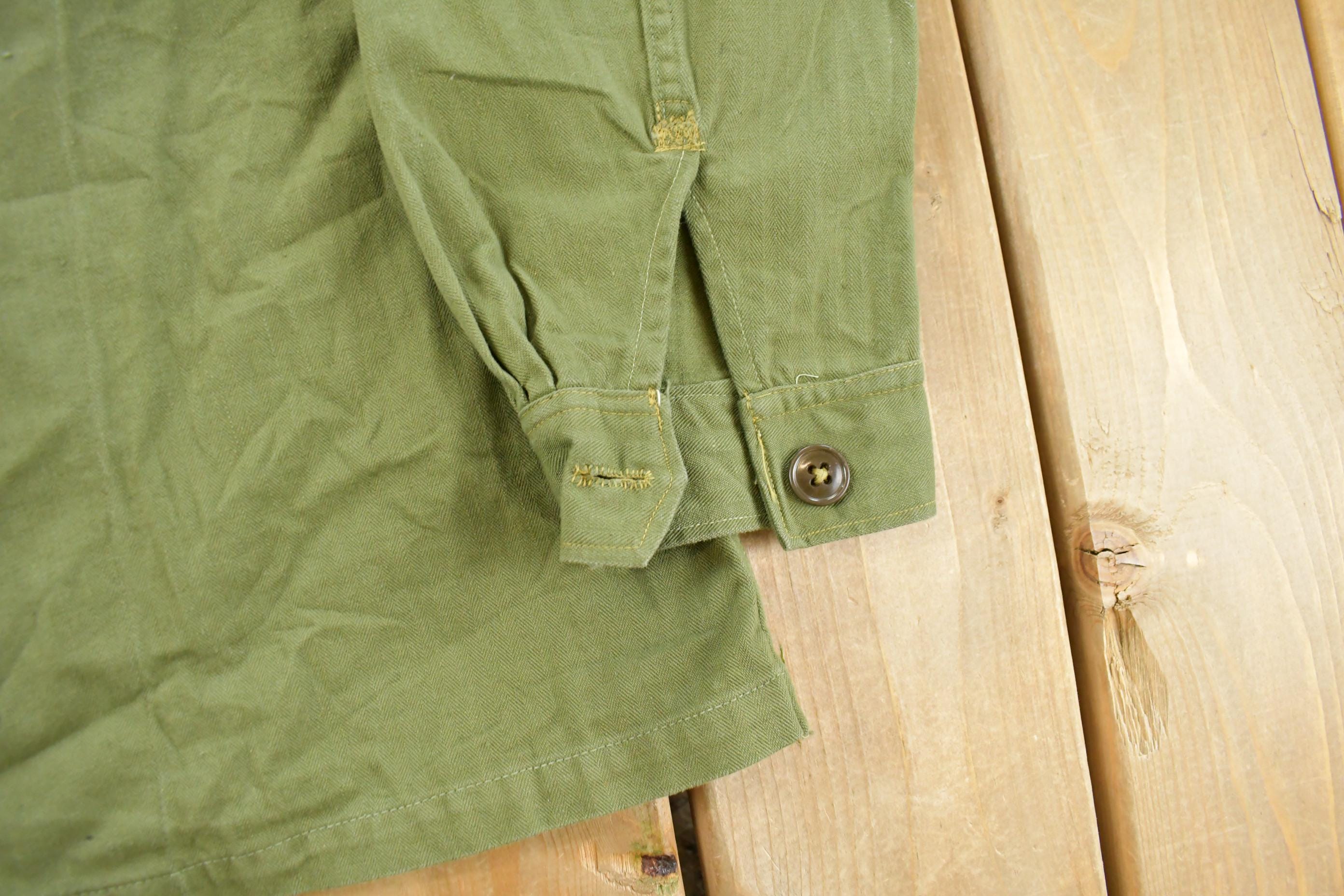Vintage 1960s OG-107 Military Sateen Shirt Men's Small