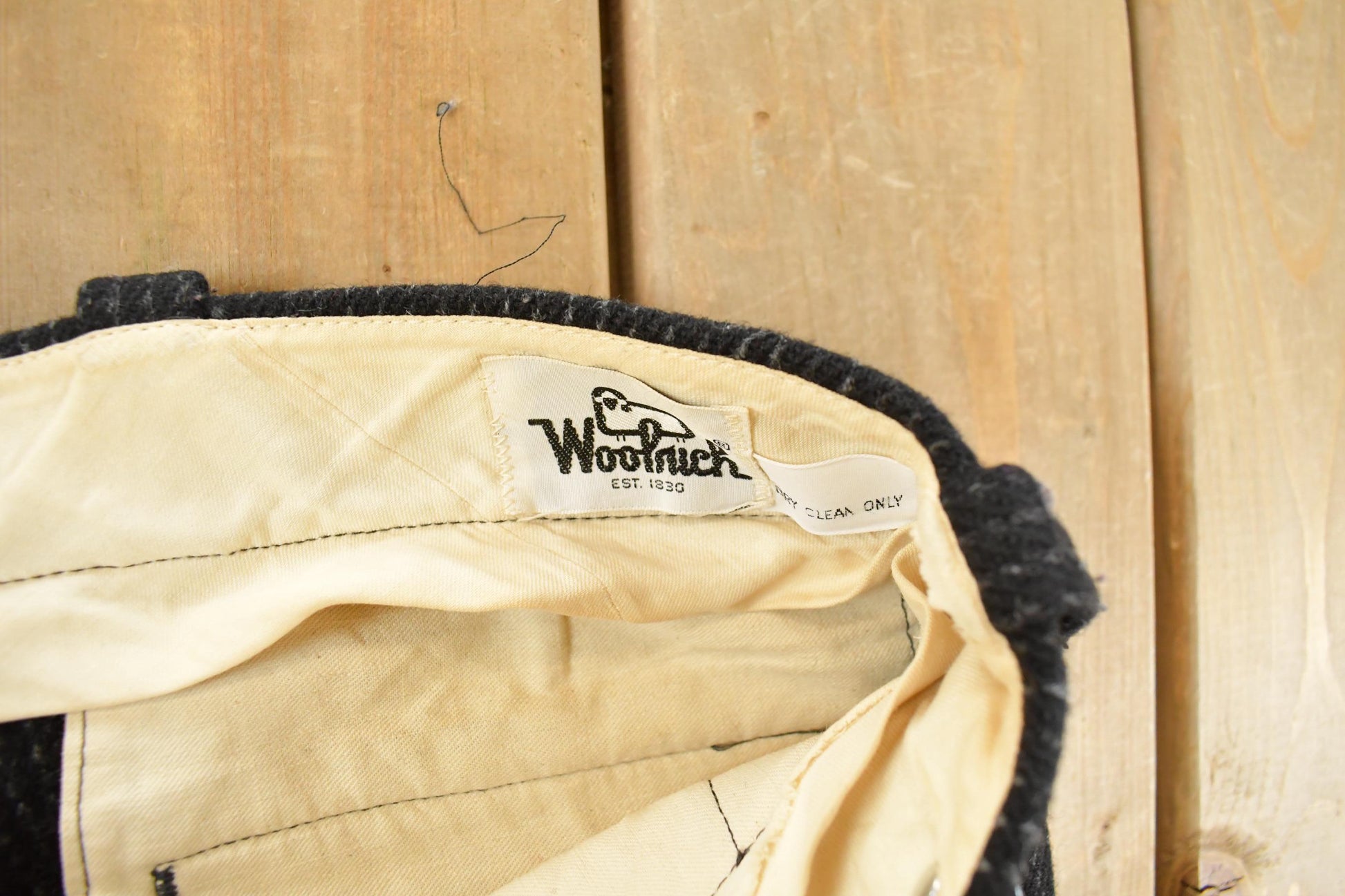 Vintage 1980s Woolrich Wool Trousers Pants Men's 40 x 28 / True Vintage / Streetwear Fashion / Outdoors / Warm Winterwear