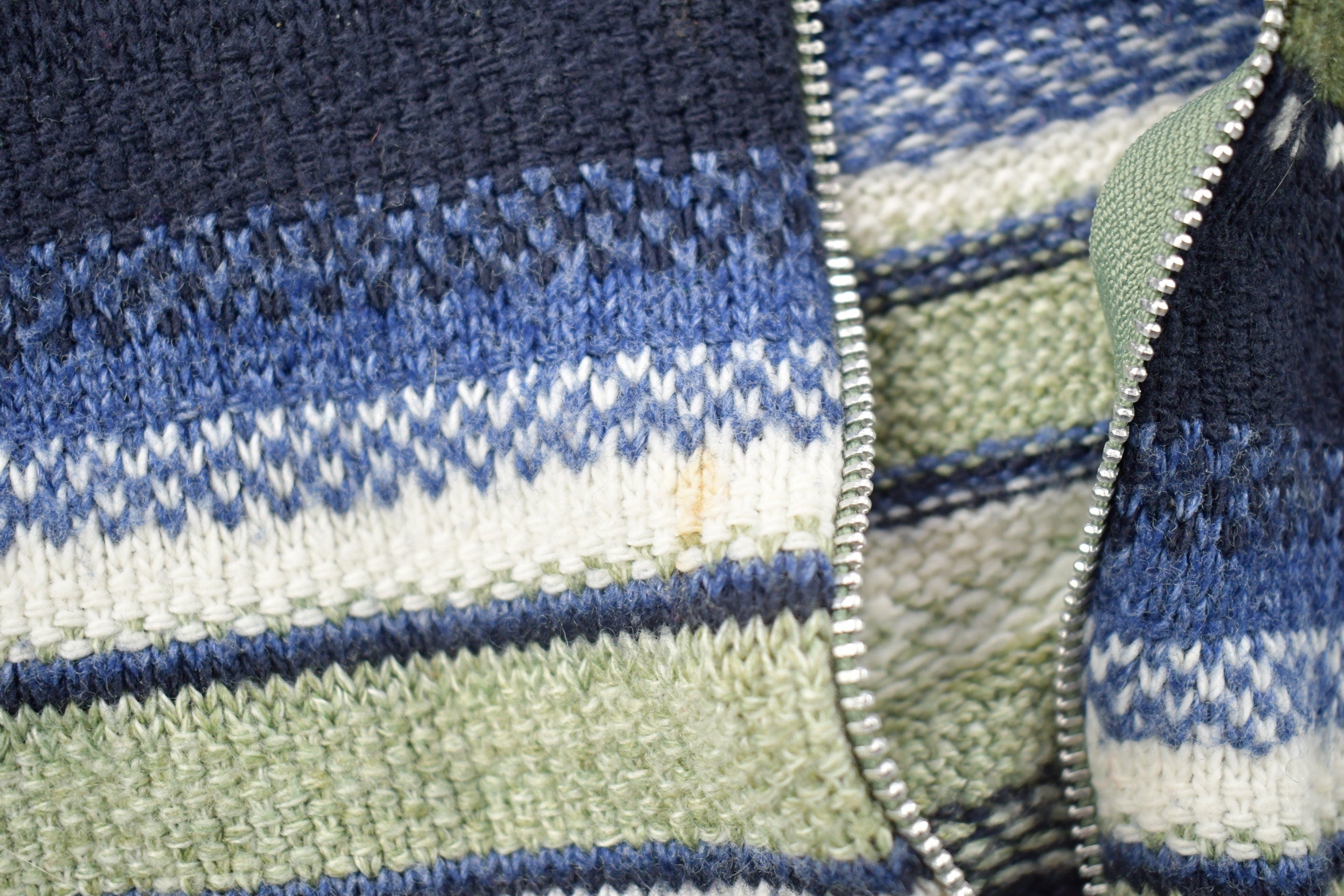 Vintage 1990s Knit Patterned Hoodie