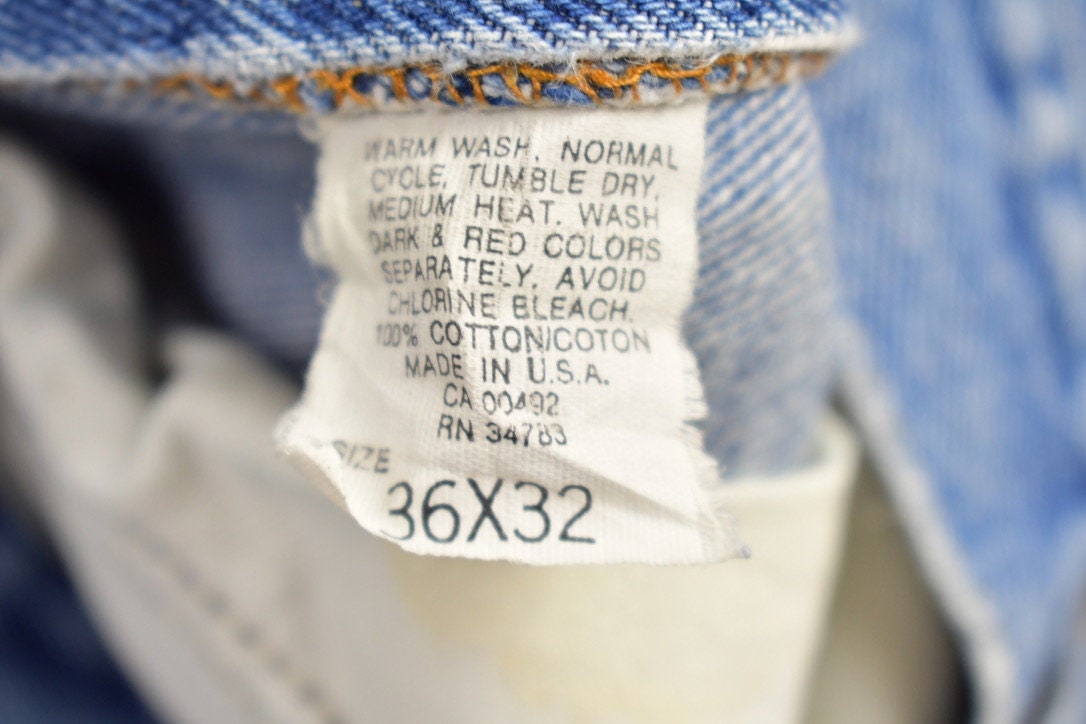 Vintage 1990's Lee Blue Jeans Size 35 x 30.5