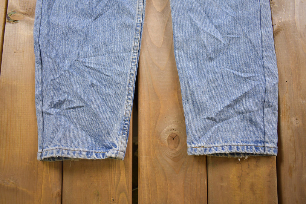 Vintage 1990s Levi's 561 Red Tab Jeans Size 32 x 31