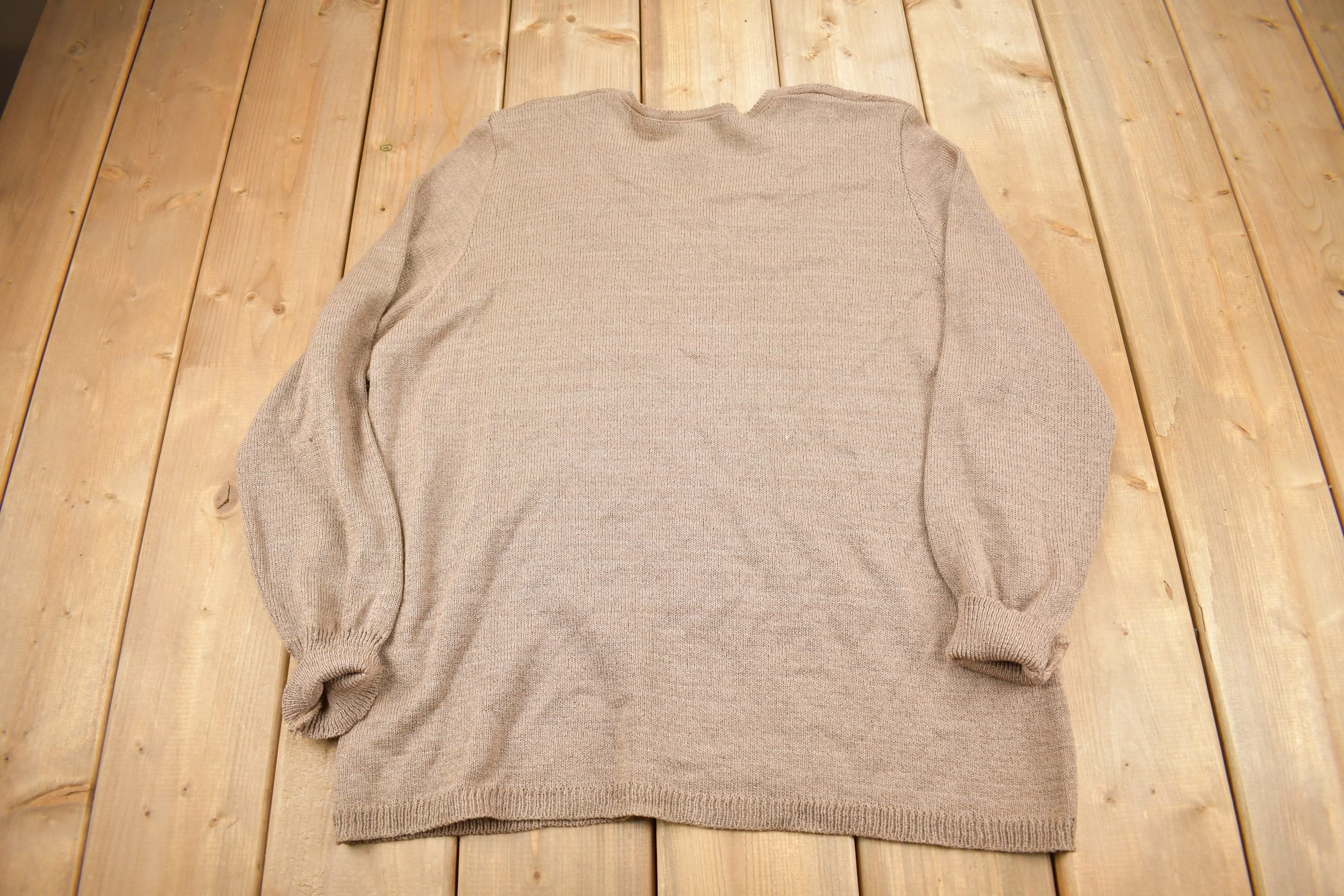 Vintage 1980s V-Neck Yarn Knit Sweater