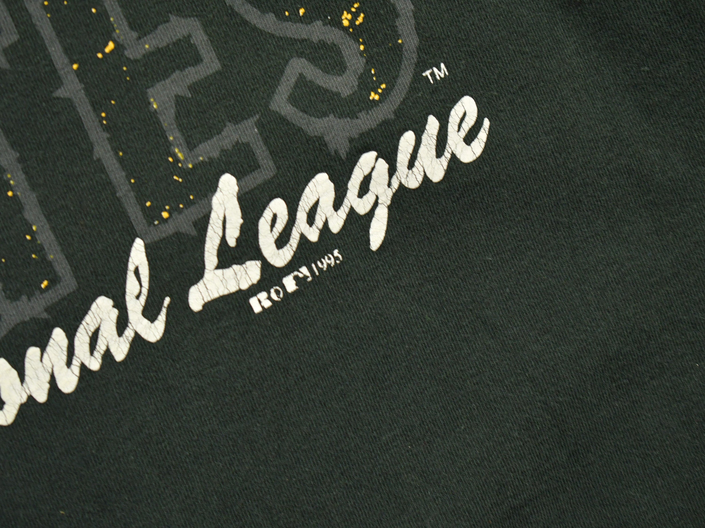 Vintage 1995 Pittsburgh Pirates MLB Baseball T-Shirt