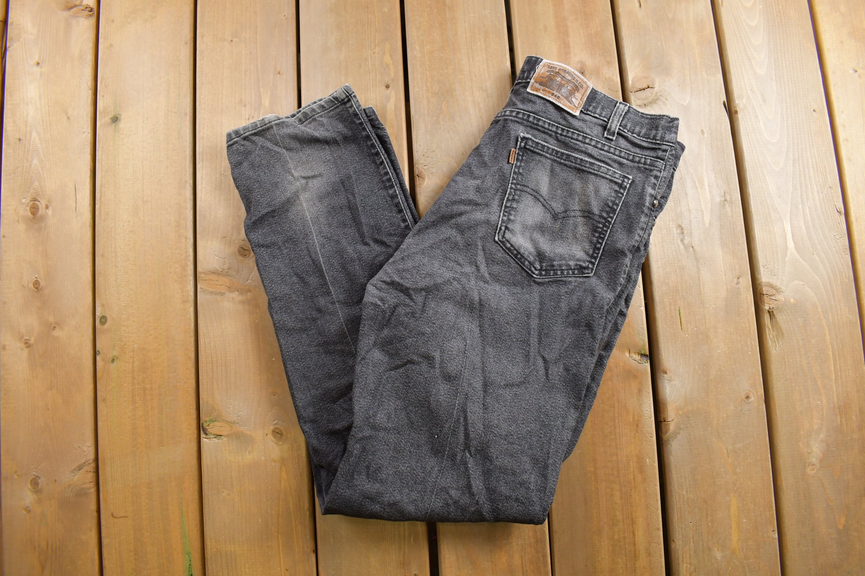 Vintage 1990s Levi's 546 Brown Tab Relaxed Fit Jeans Size 35 x 30