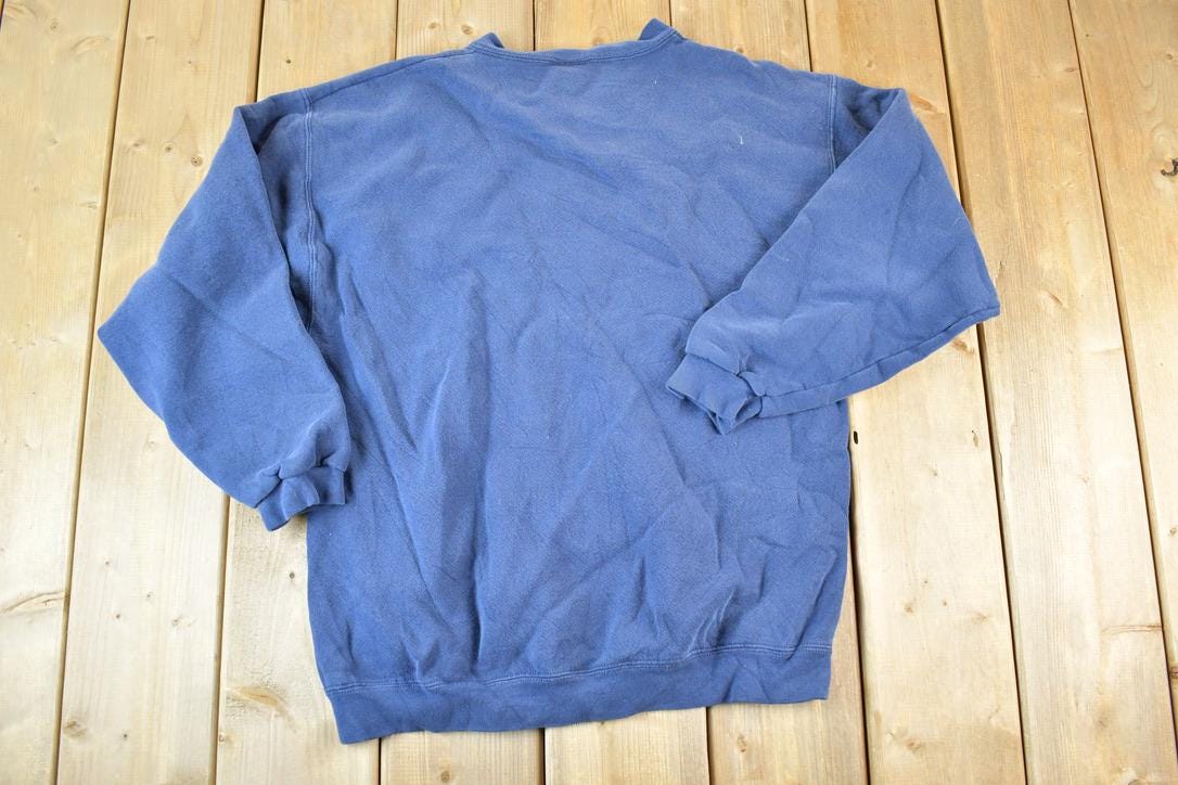 Vintage 1990s Alaska Souvenir Stars Crewneck Sweatshirt Made In USA