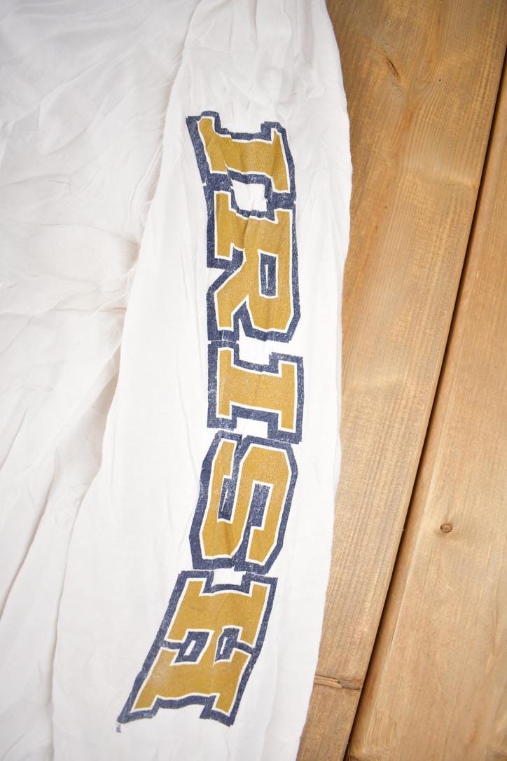 Vintage 1990s Notre Dame Fighting Irish Jansport Graphic Long T-Shirt