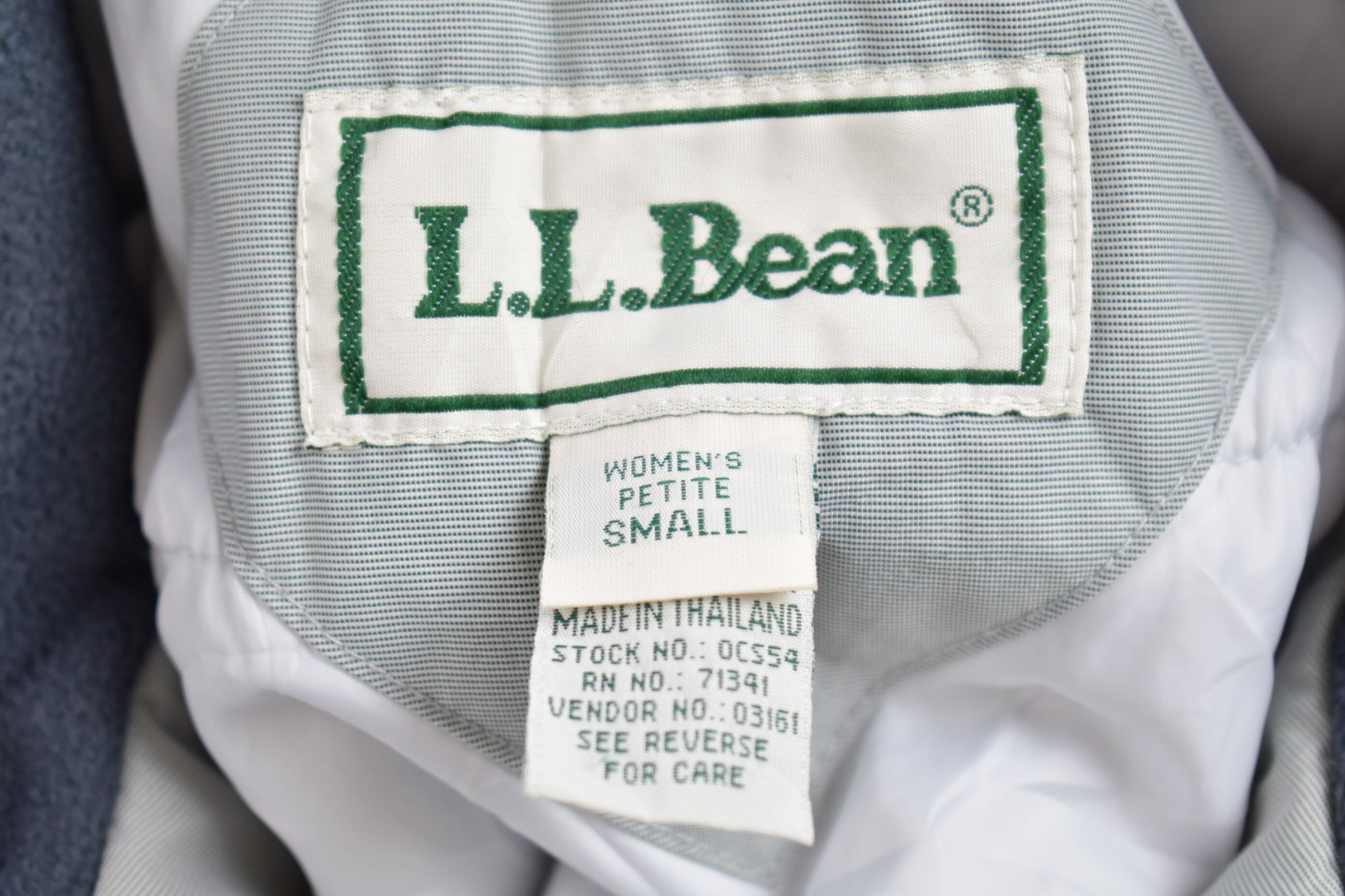 Vintage 1990s LL Bean Hard Shell Jacket