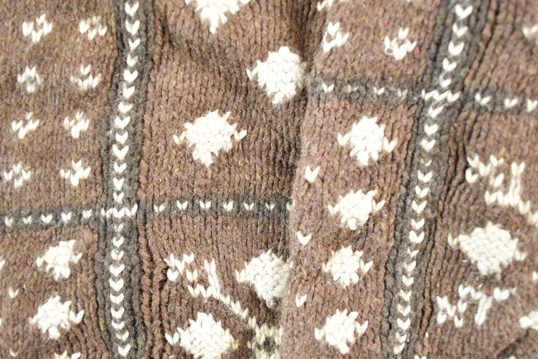 Vintage 1990s Crazy Horse Knit Abstract Pattern Crewneck Sweater Mens L