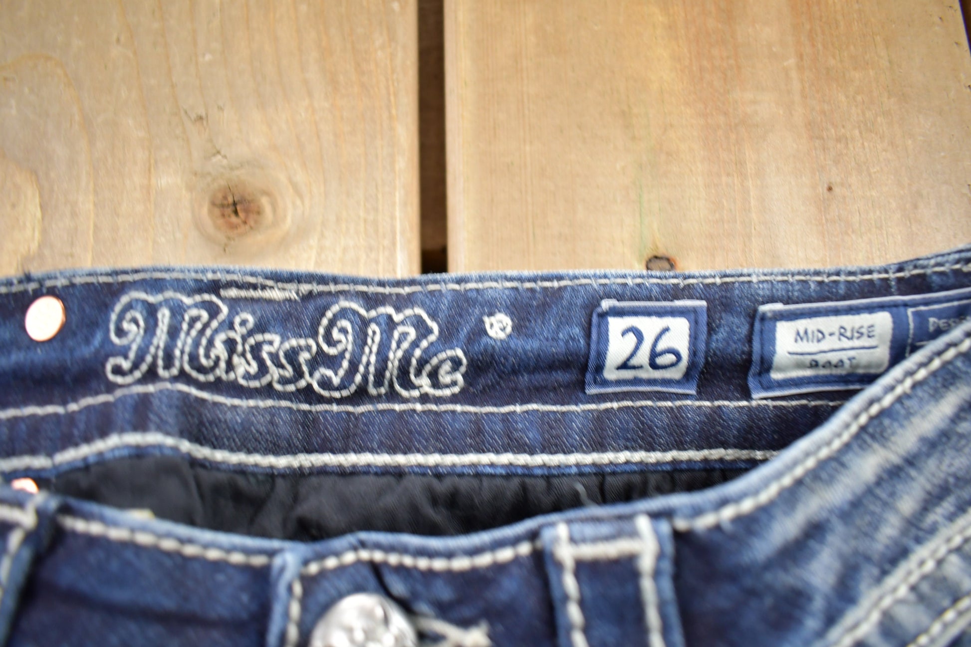 Vintage Y2K Miss Me Bedazzled Low Rise Jeans Size 26x34