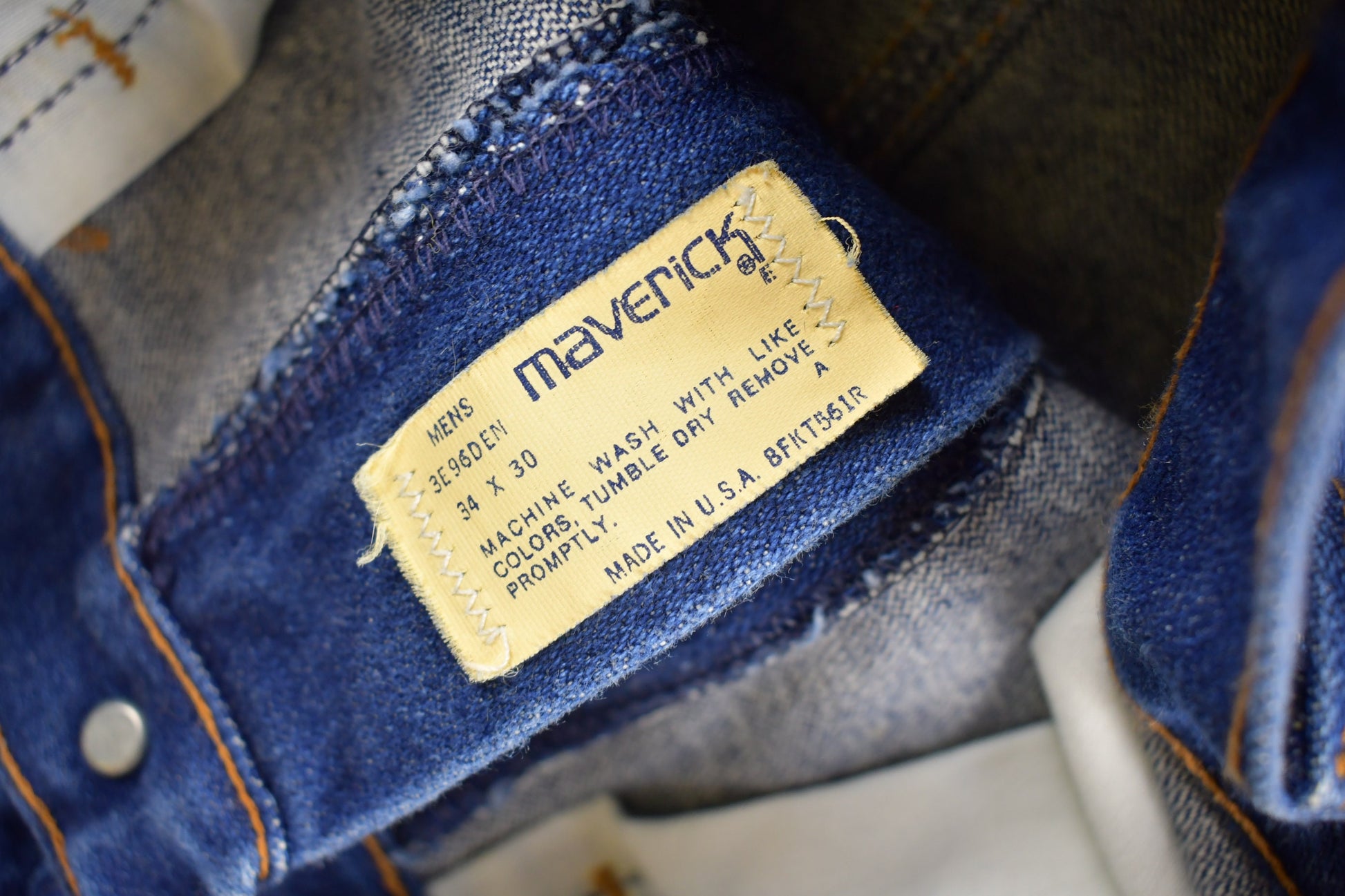 Vintage 1970s Maverick Denim Flared Jeans Size 33 x 29