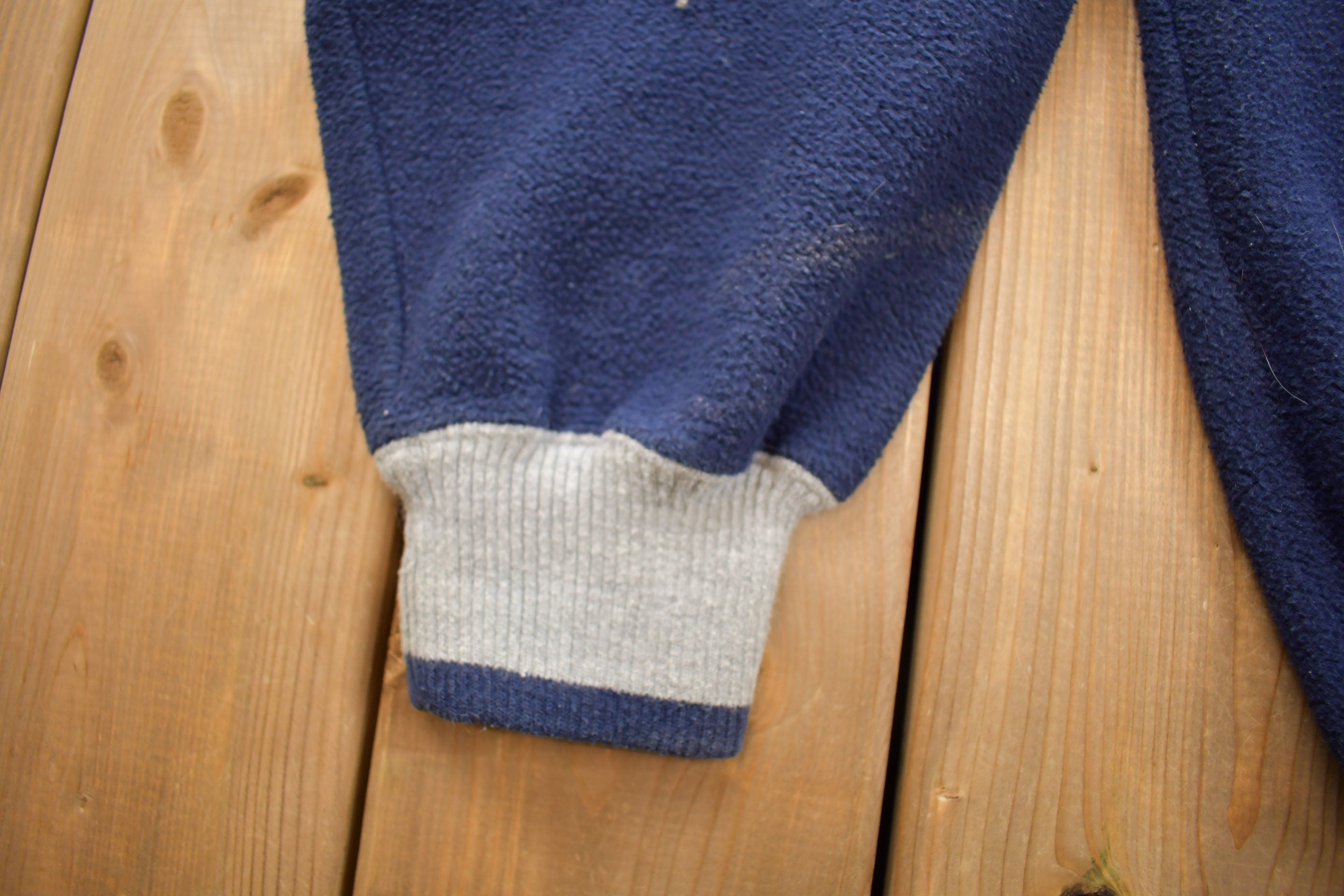 Vintage 1990s Connecticut University Collegiate Crewneck