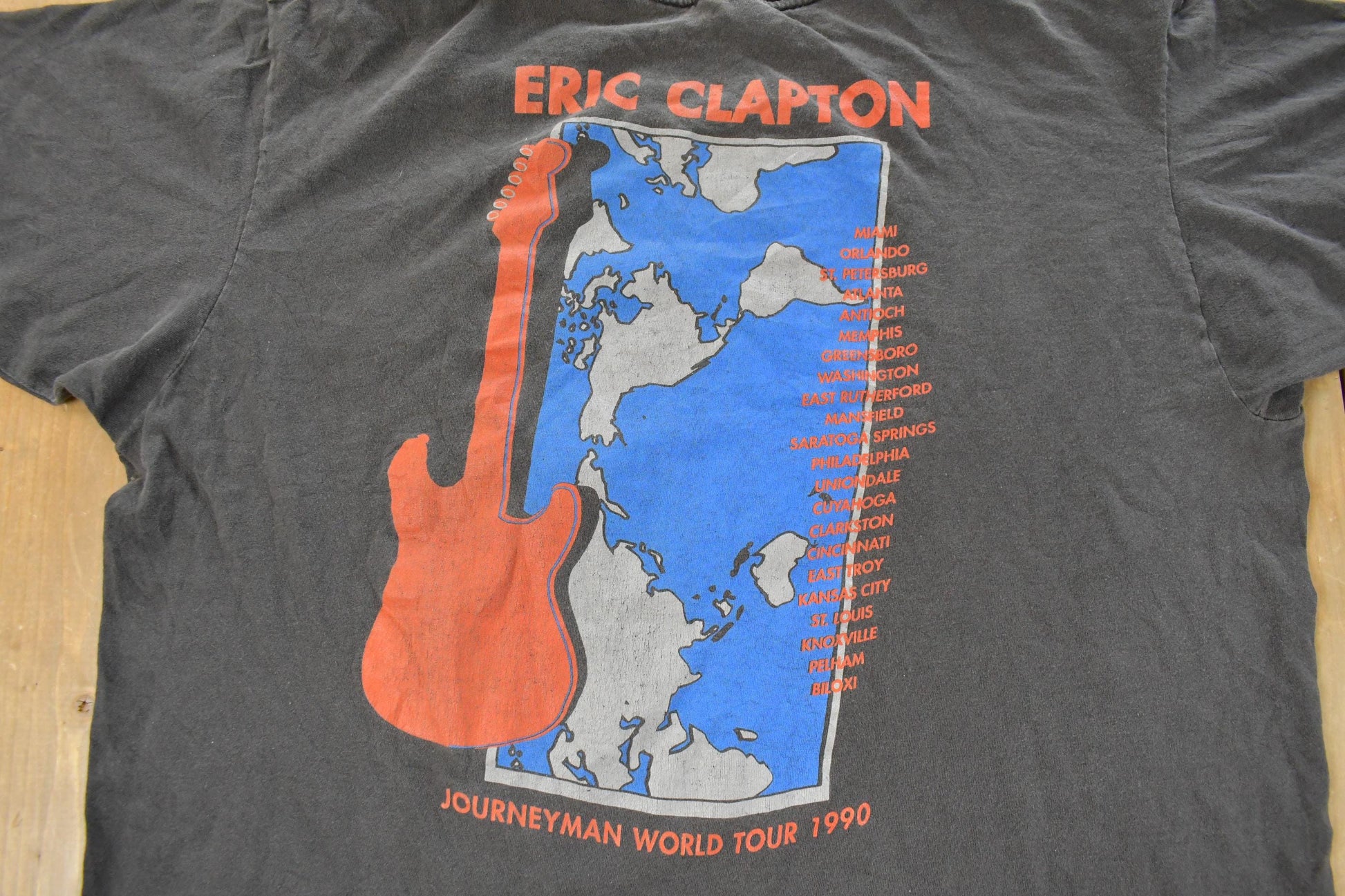Vintage 1990 Eric Clapton Journeyman World Tour Band T-Shirt Men's XL / Band Tee / Single Stitch / Made in USA / Music Promo / 90s Tee