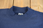 Vintage 2001 Navy Blue Cotton Deluxe Blue Hills Ascent Long Sleeve Graphic Mock Neck T-Shirt