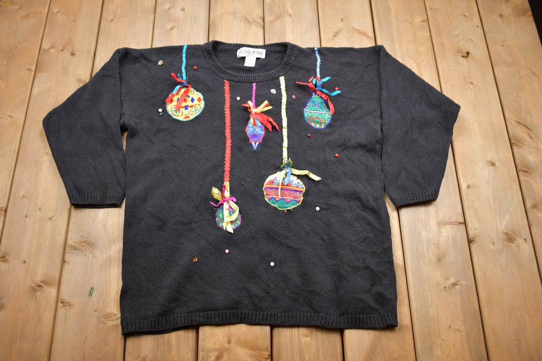 Vintage 1990s Christmas Theme Women's Knit Sweater