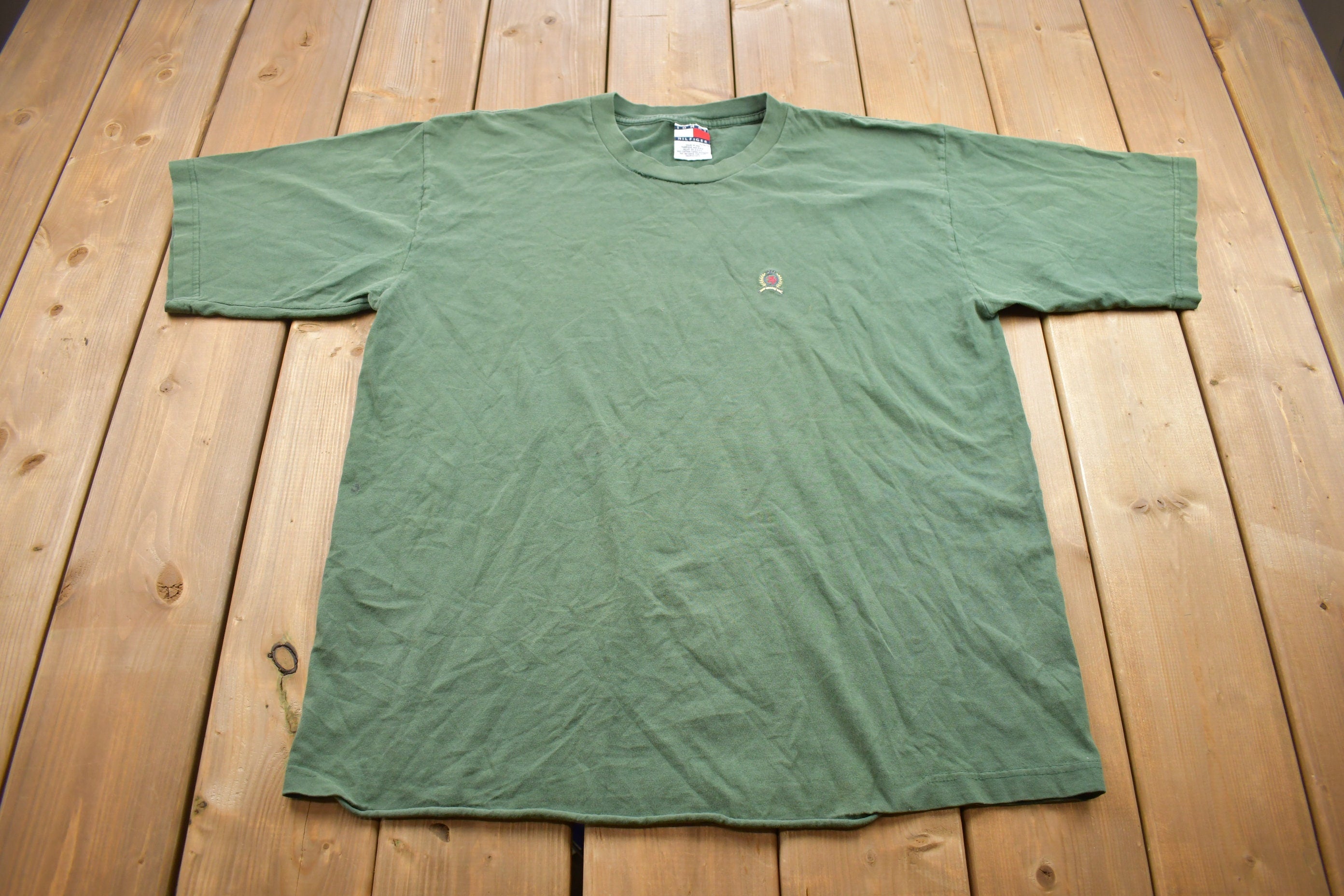 Vintage 1990s Tommy Hilfiger Small Logo Graphic T Shirt