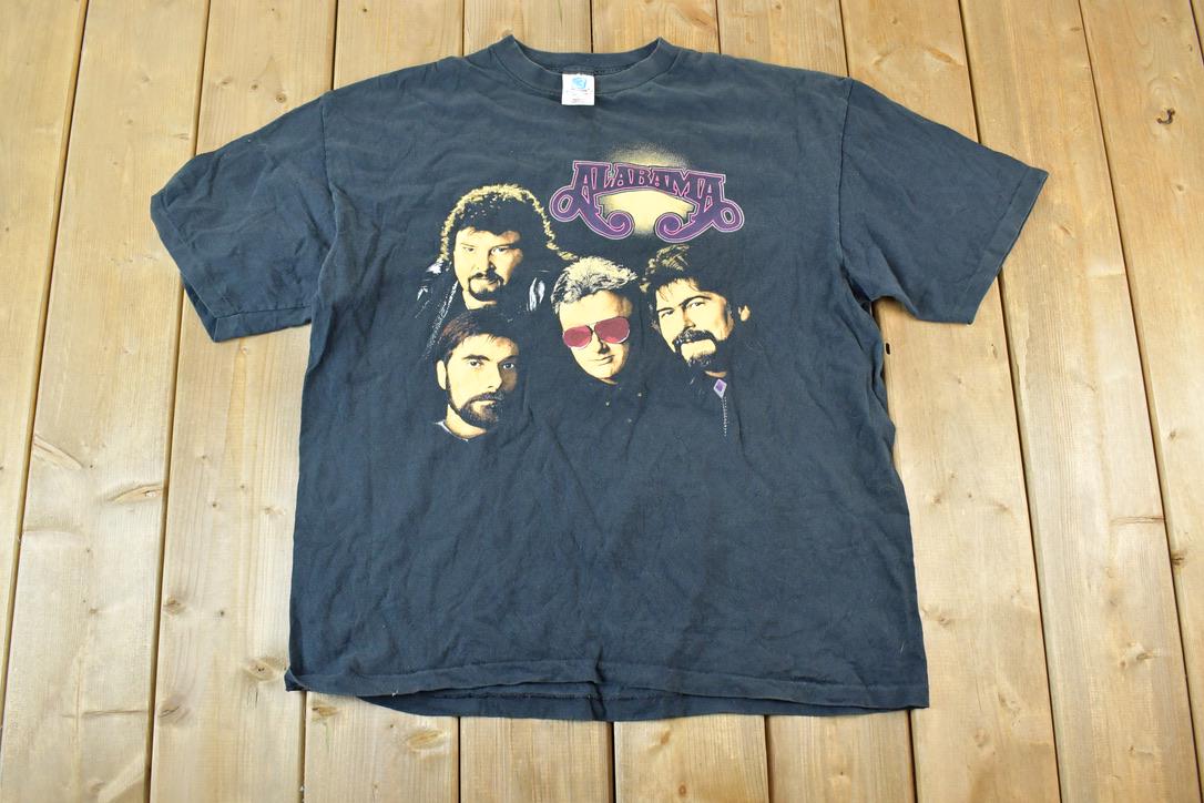 Vintage 1990s Alabama Tour Band T-shirt