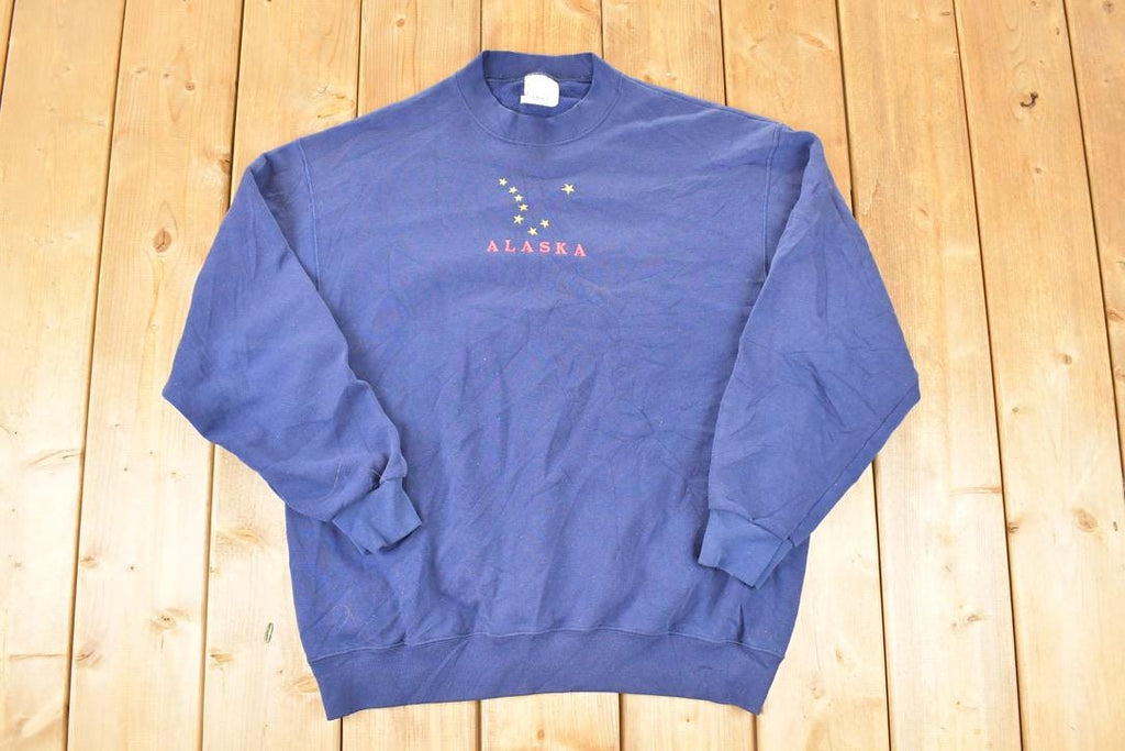Vintage 1990s Alaska Embroidered Star Map Crewneck Sweatshirt Men's L